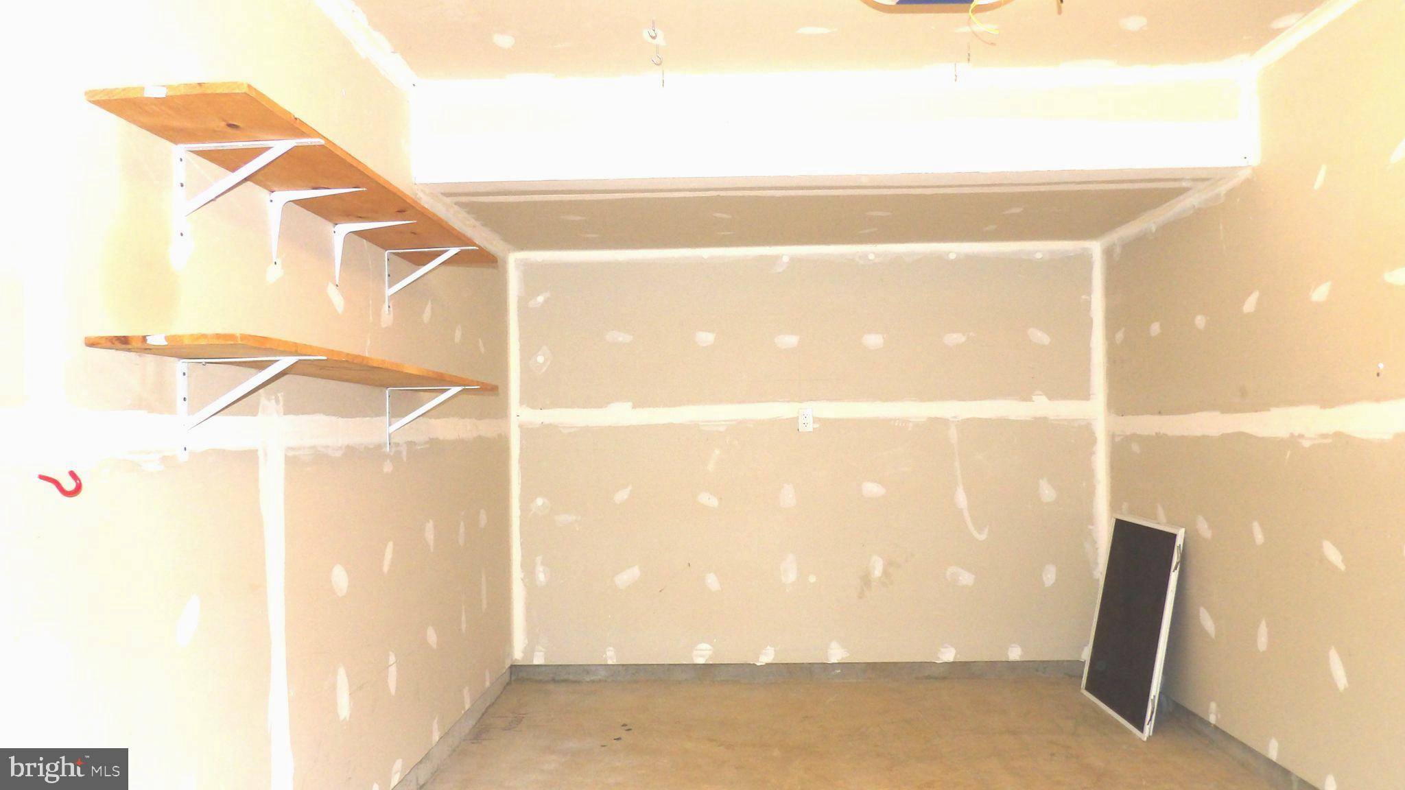 STONEBROOK VILLAGE - Residential Lease