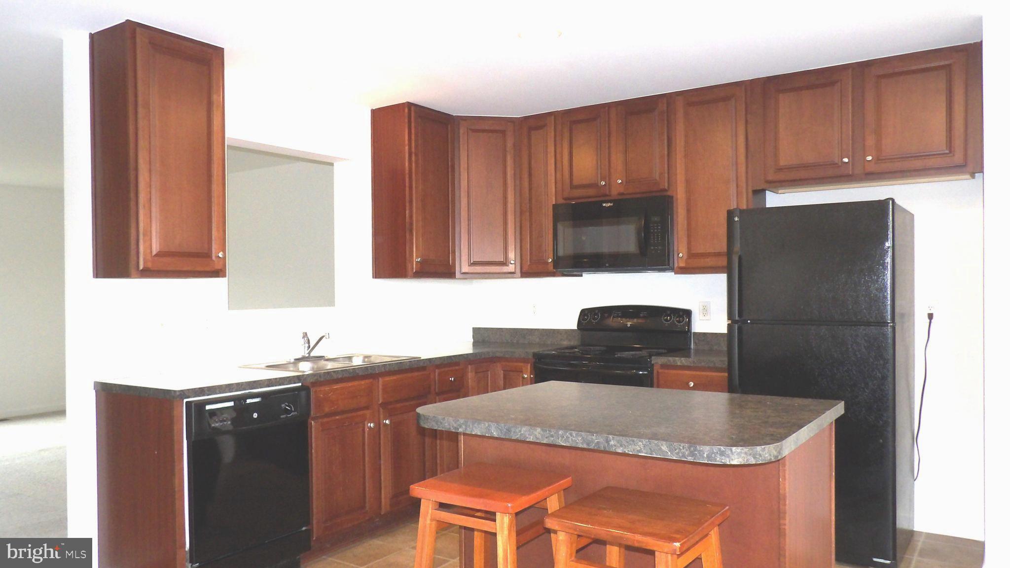 STONEBROOK VILLAGE - Residential Lease