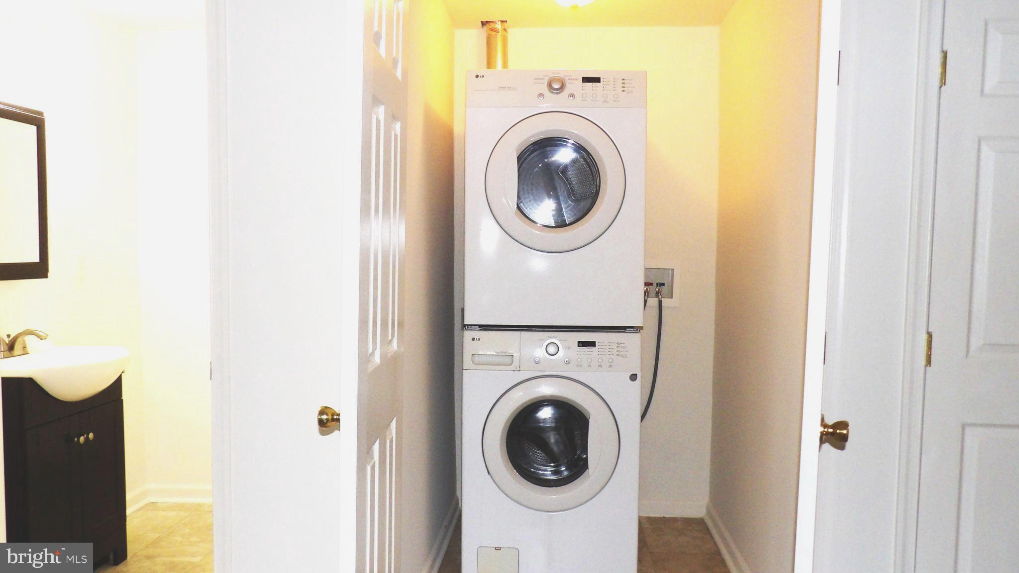 STONEBROOK VILLAGE - Residential Lease