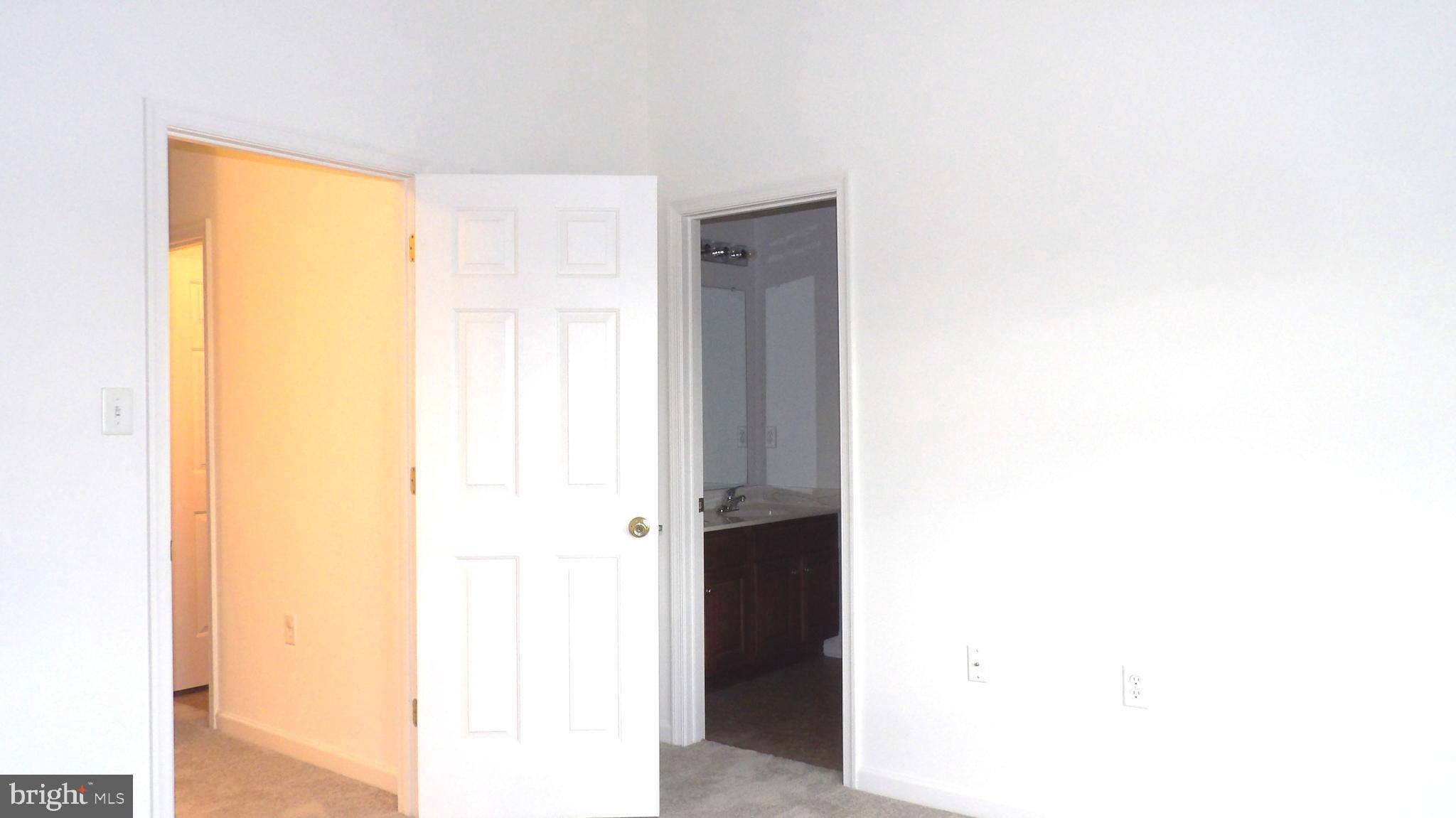 STONEBROOK VILLAGE - Residential Lease