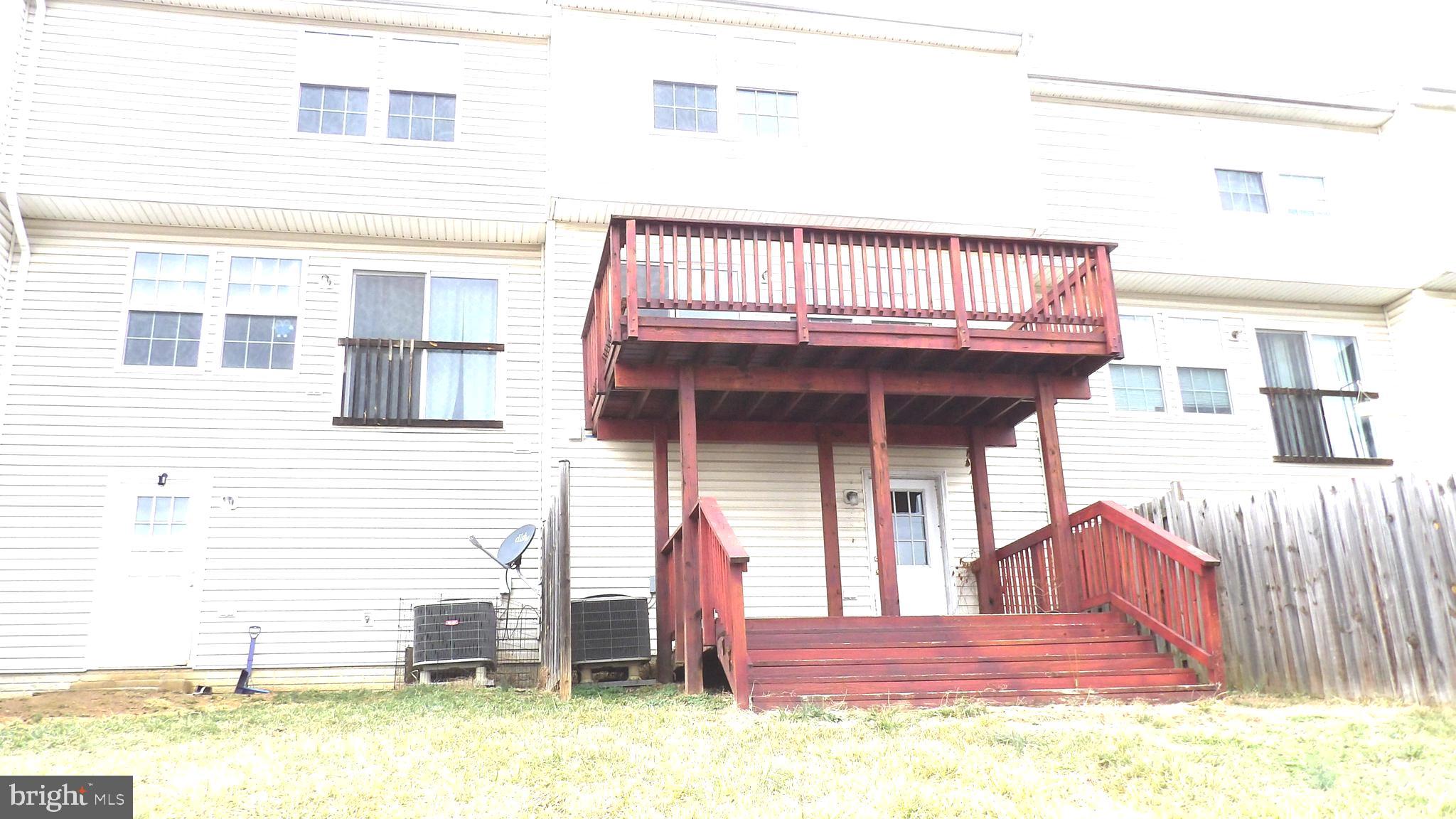 STONEBROOK VILLAGE - Residential Lease