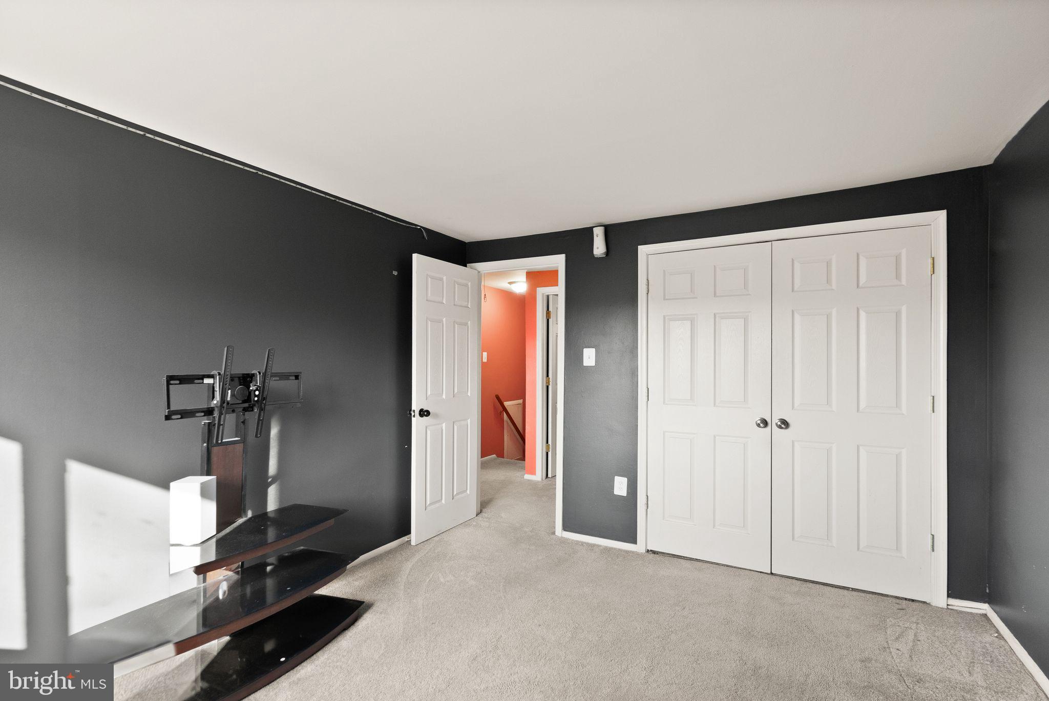 SUGARLAND RUN - Residential