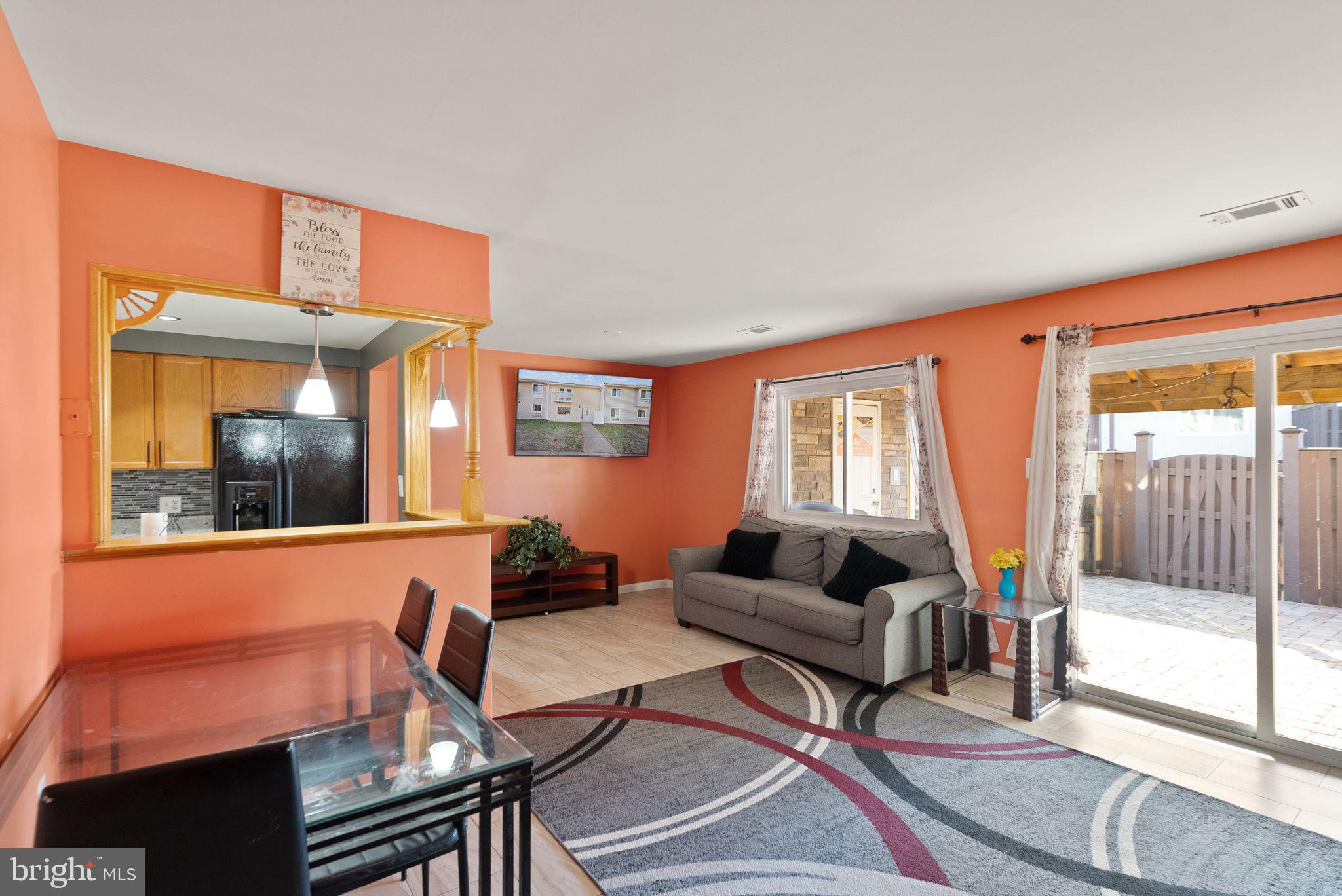 SUGARLAND RUN - Residential