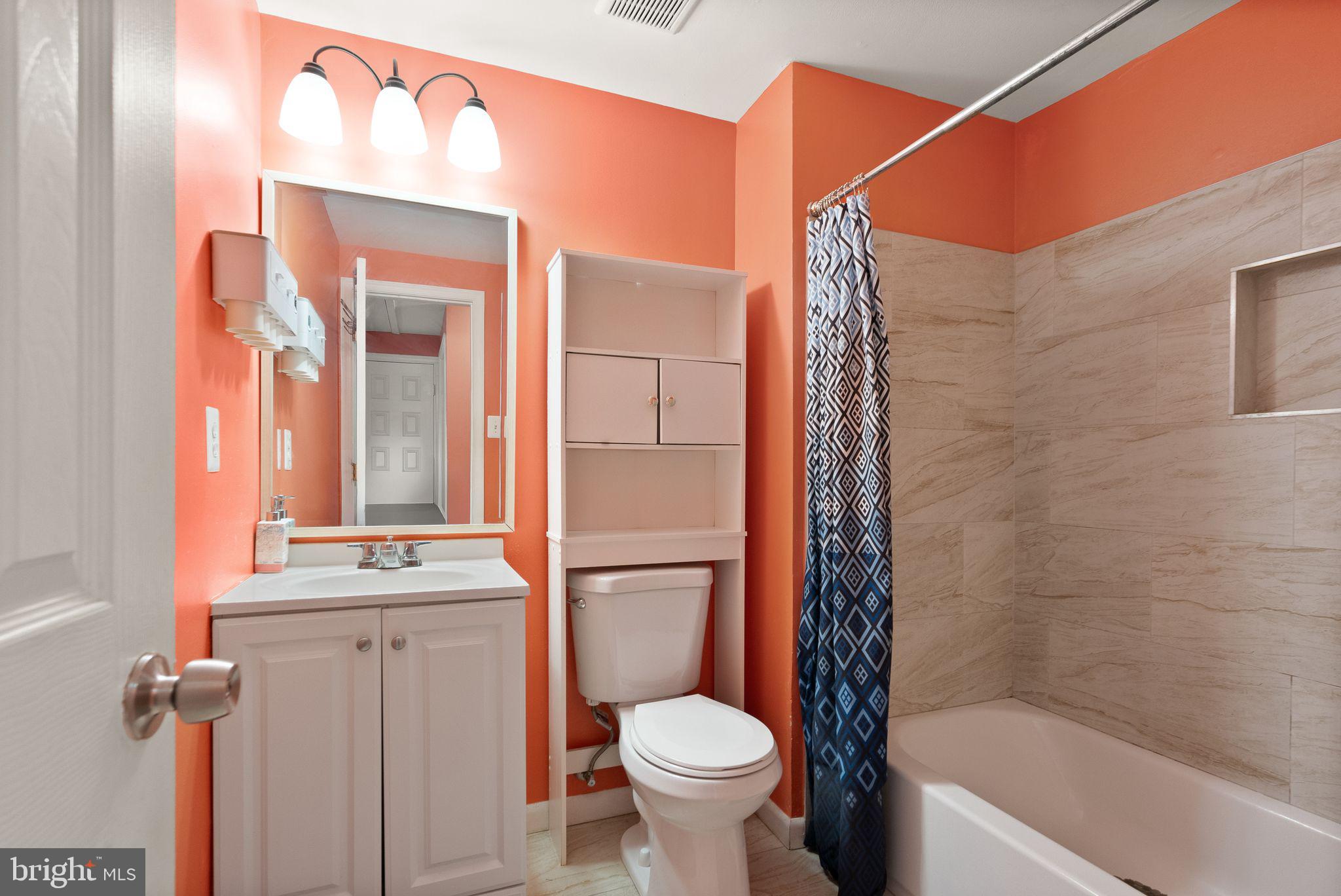 SUGARLAND RUN - Residential