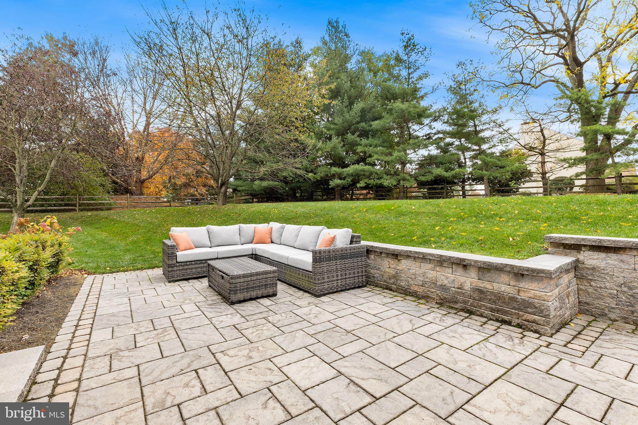 SUMMERHILL - Residential