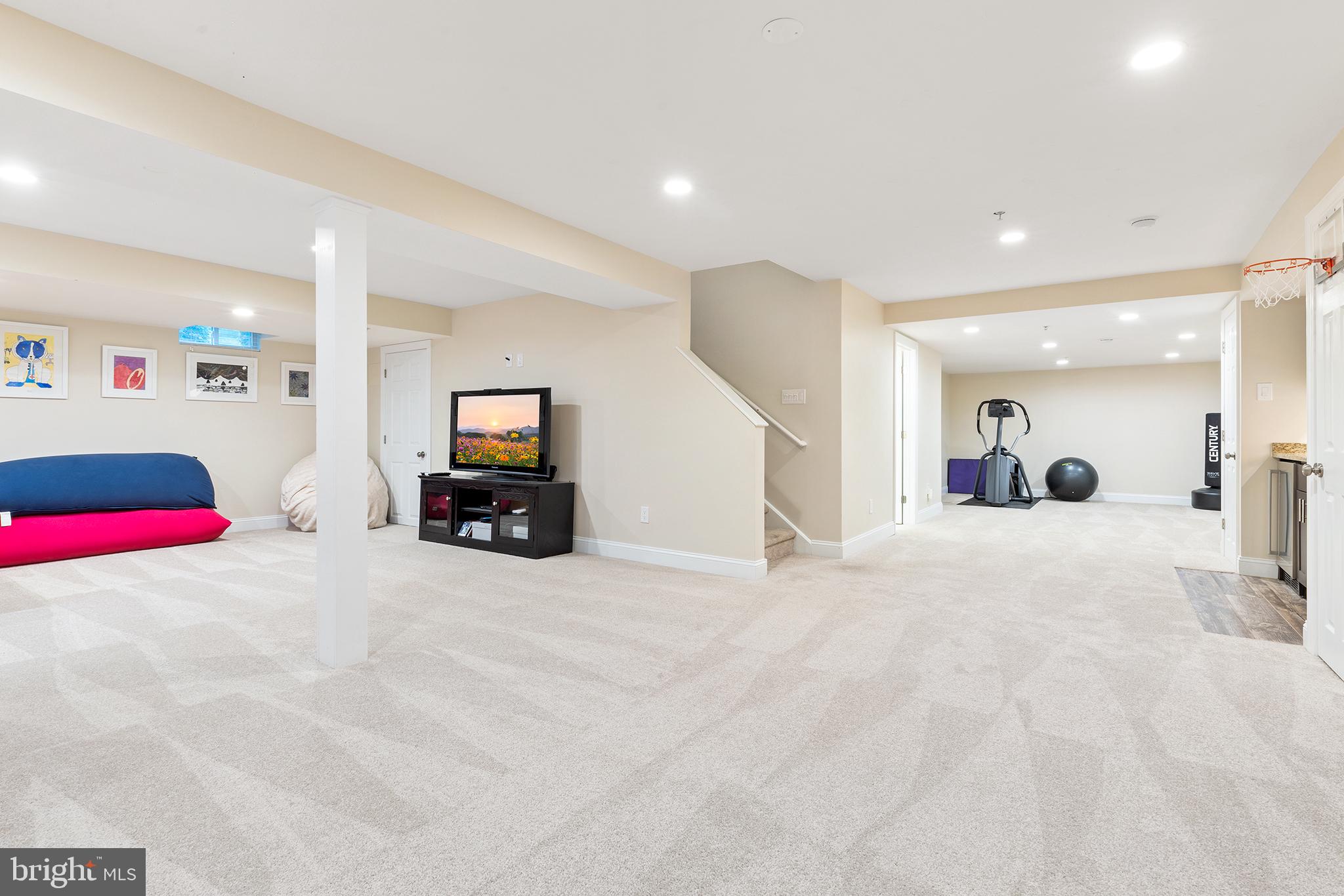 SUMMERHILL - Residential