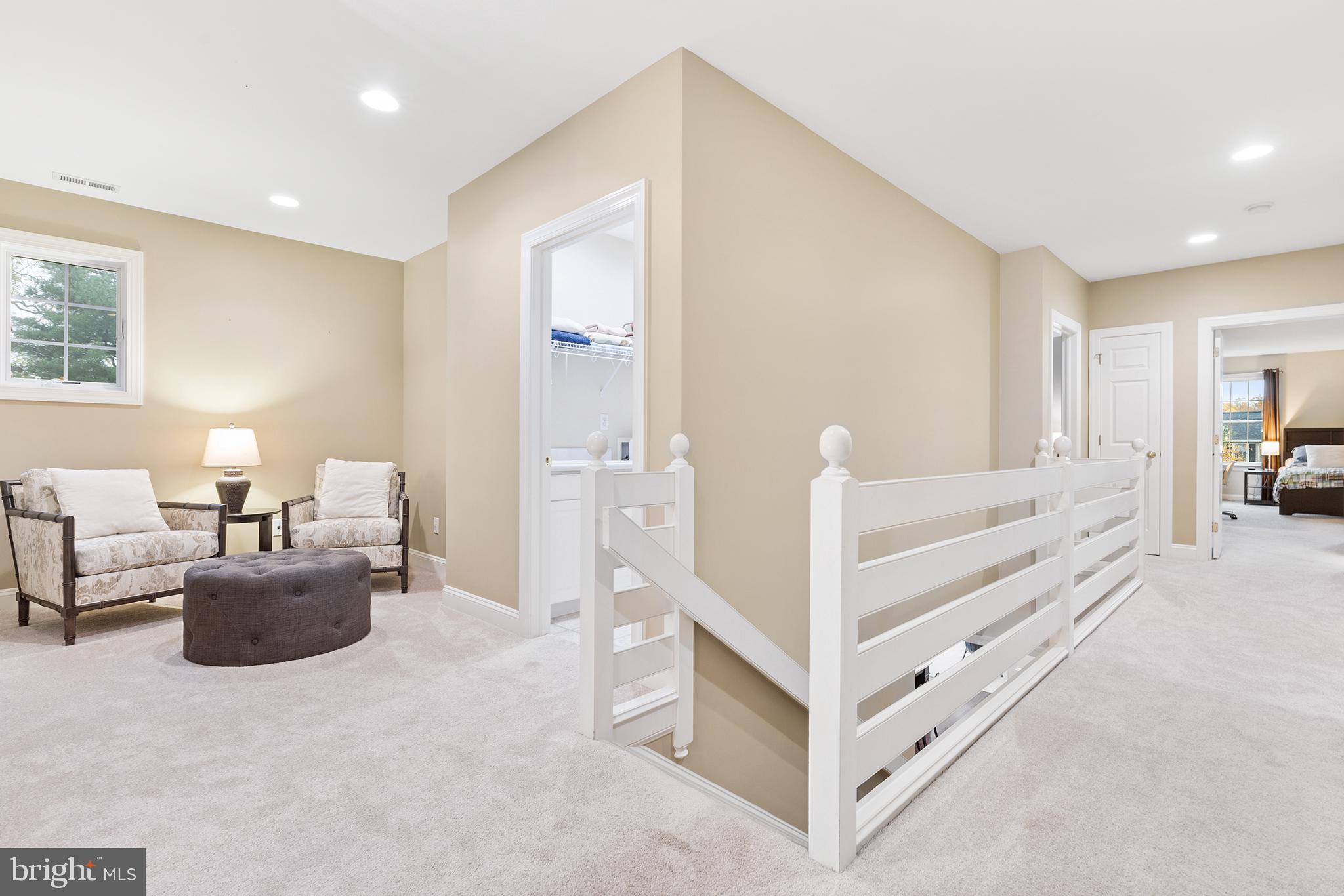 SUMMERHILL - Residential