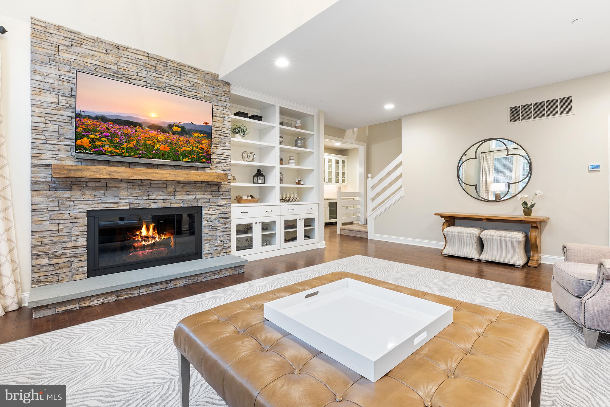 SUMMERHILL - Residential