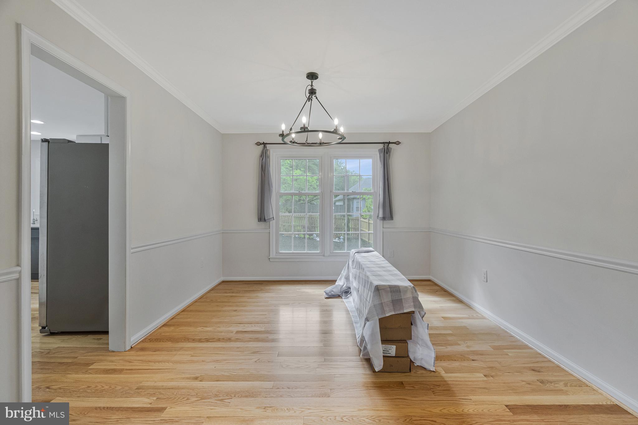 OAKTON GLEN - Residential Lease