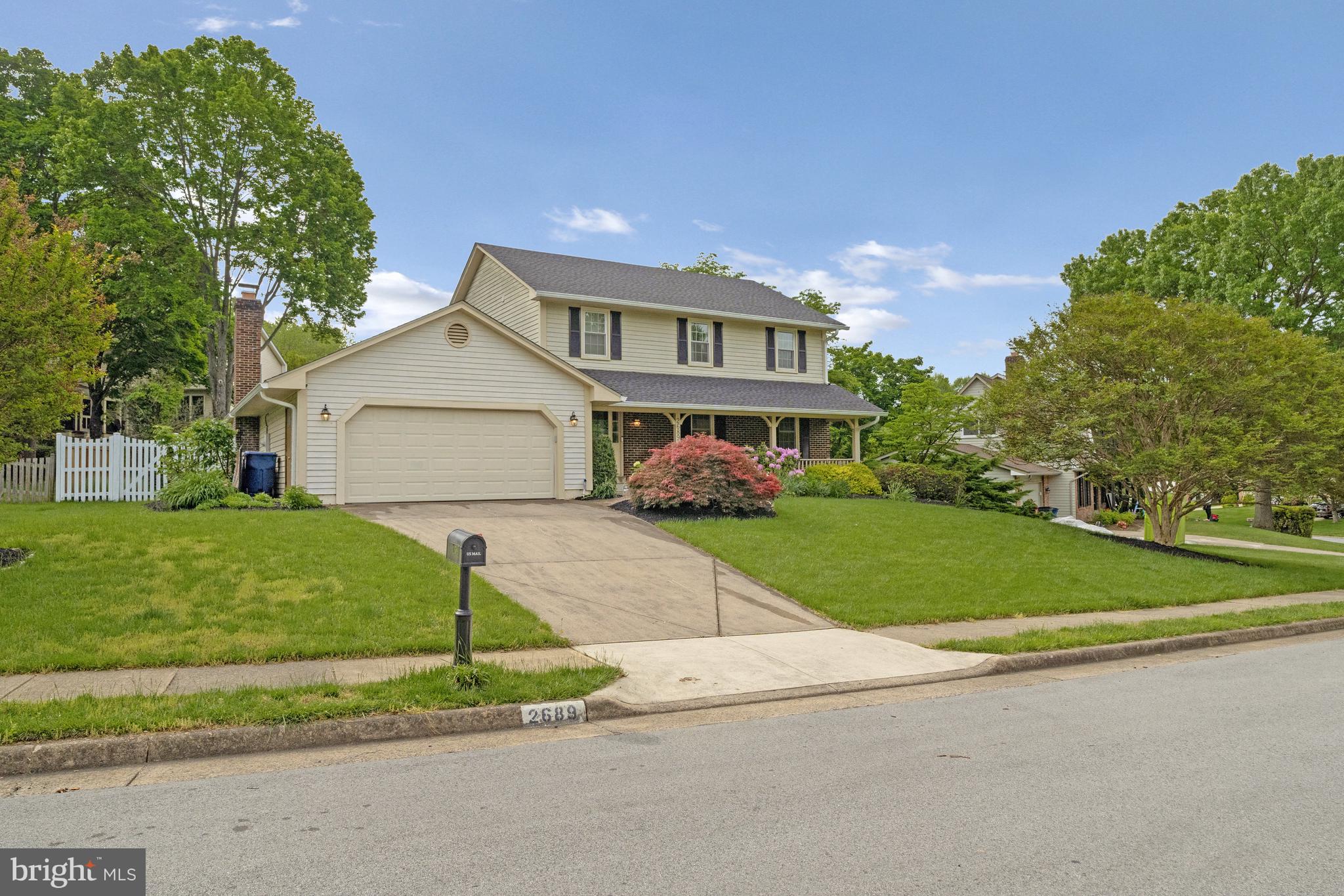 OAKTON GLEN - Residential Lease