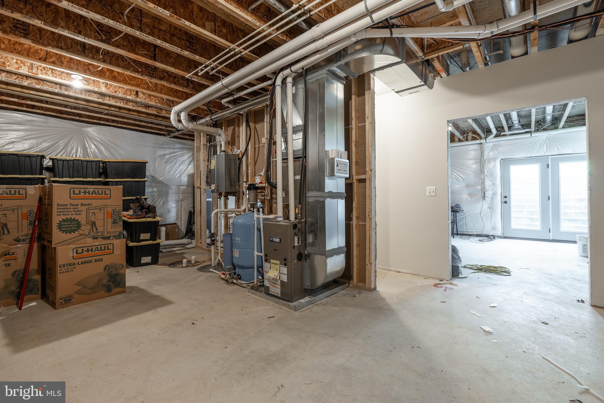 ELK CREEK LANDING - Residential