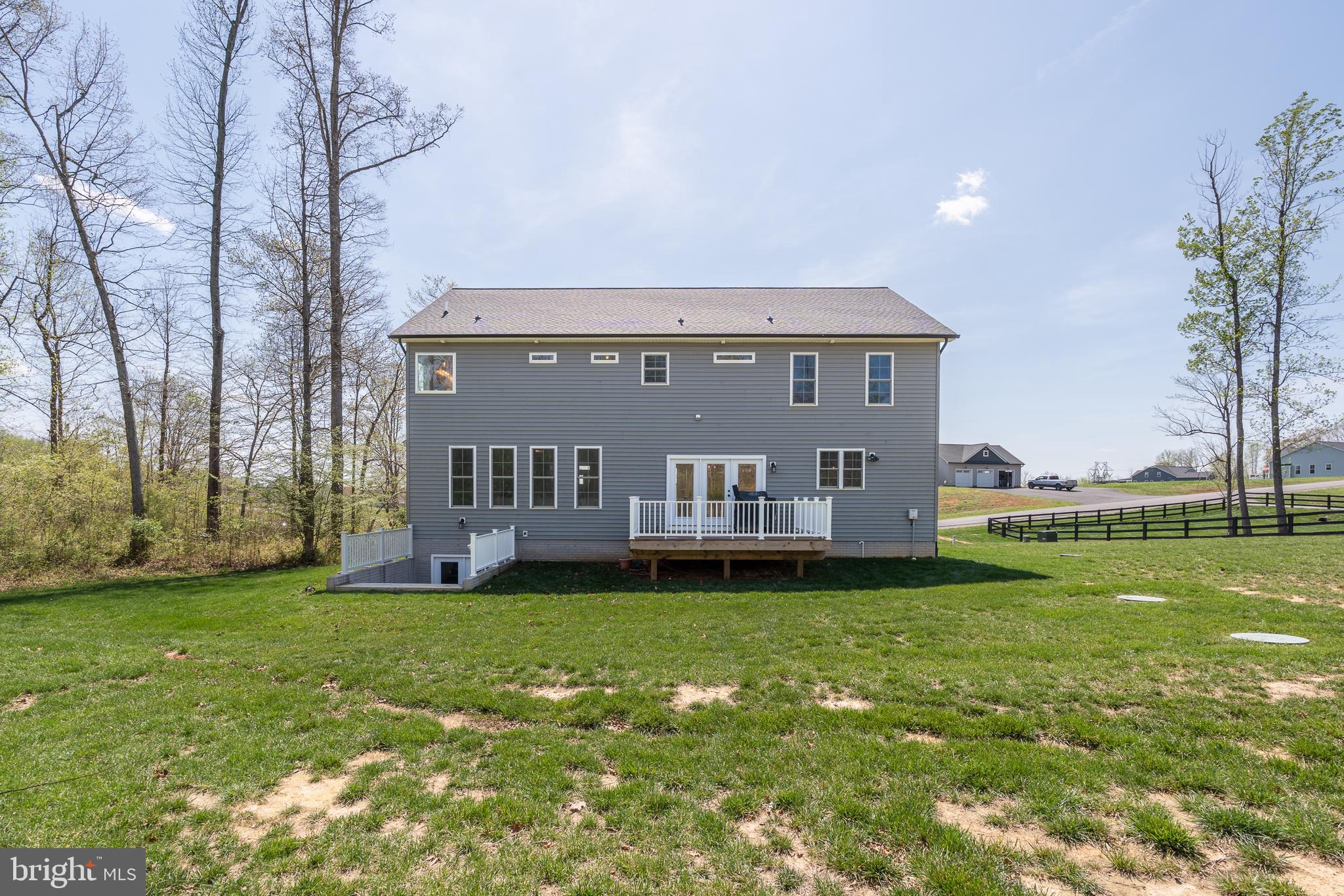 ELK CREEK LANDING - Residential