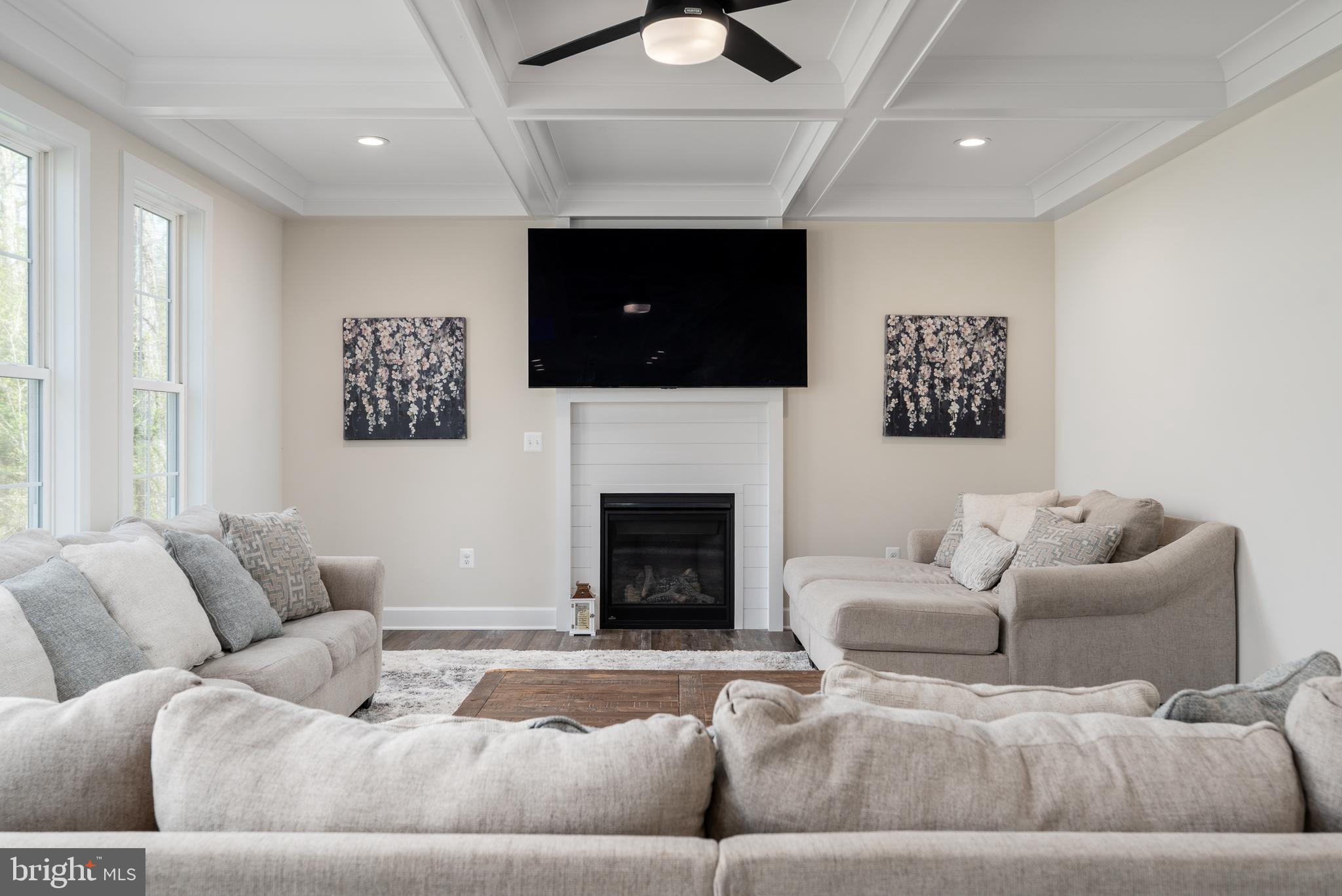 ELK CREEK LANDING - Residential