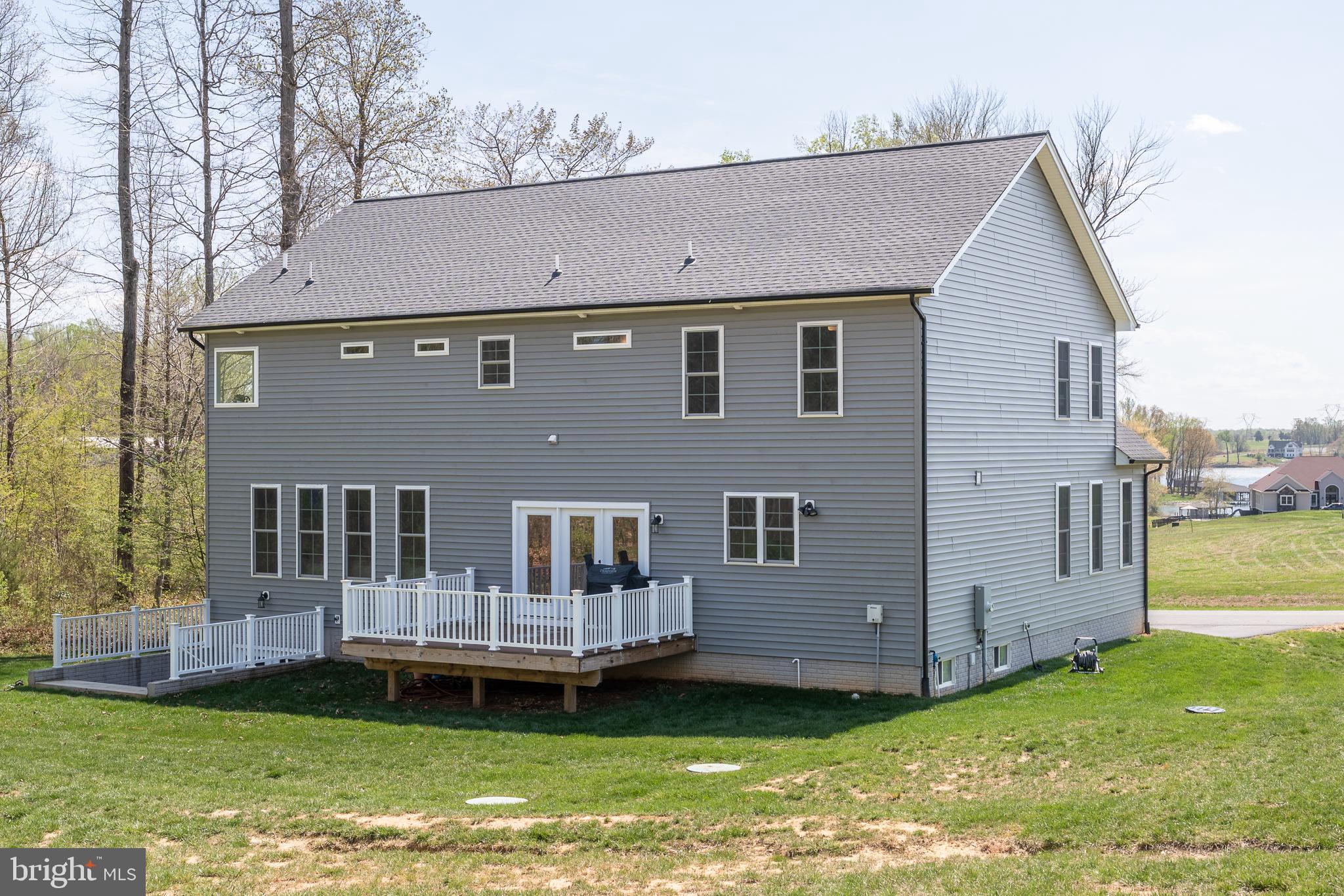 ELK CREEK LANDING - Residential