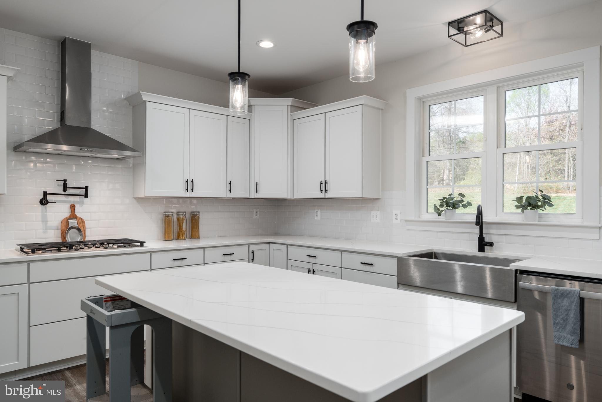 ELK CREEK LANDING - Residential