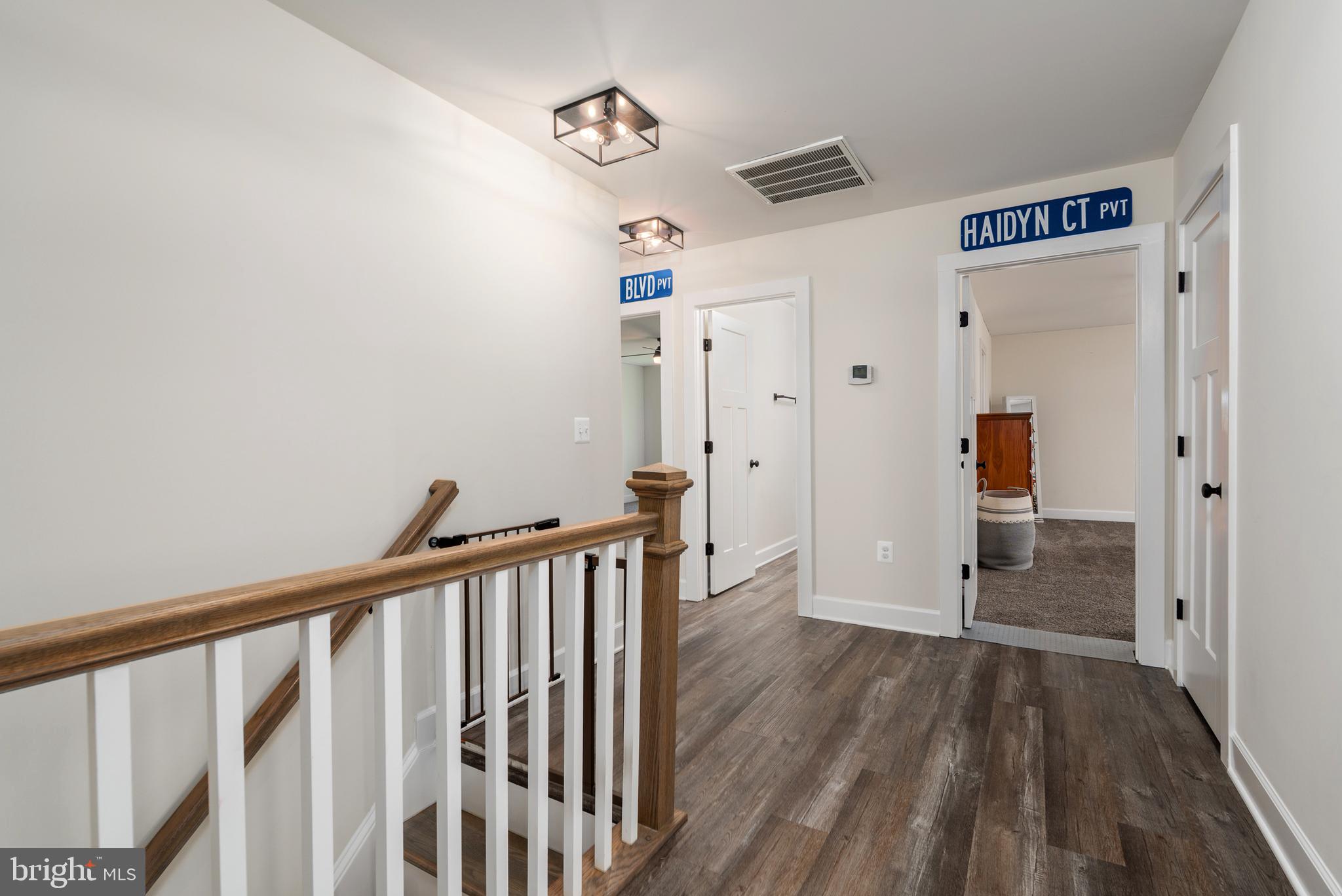 ELK CREEK LANDING - Residential