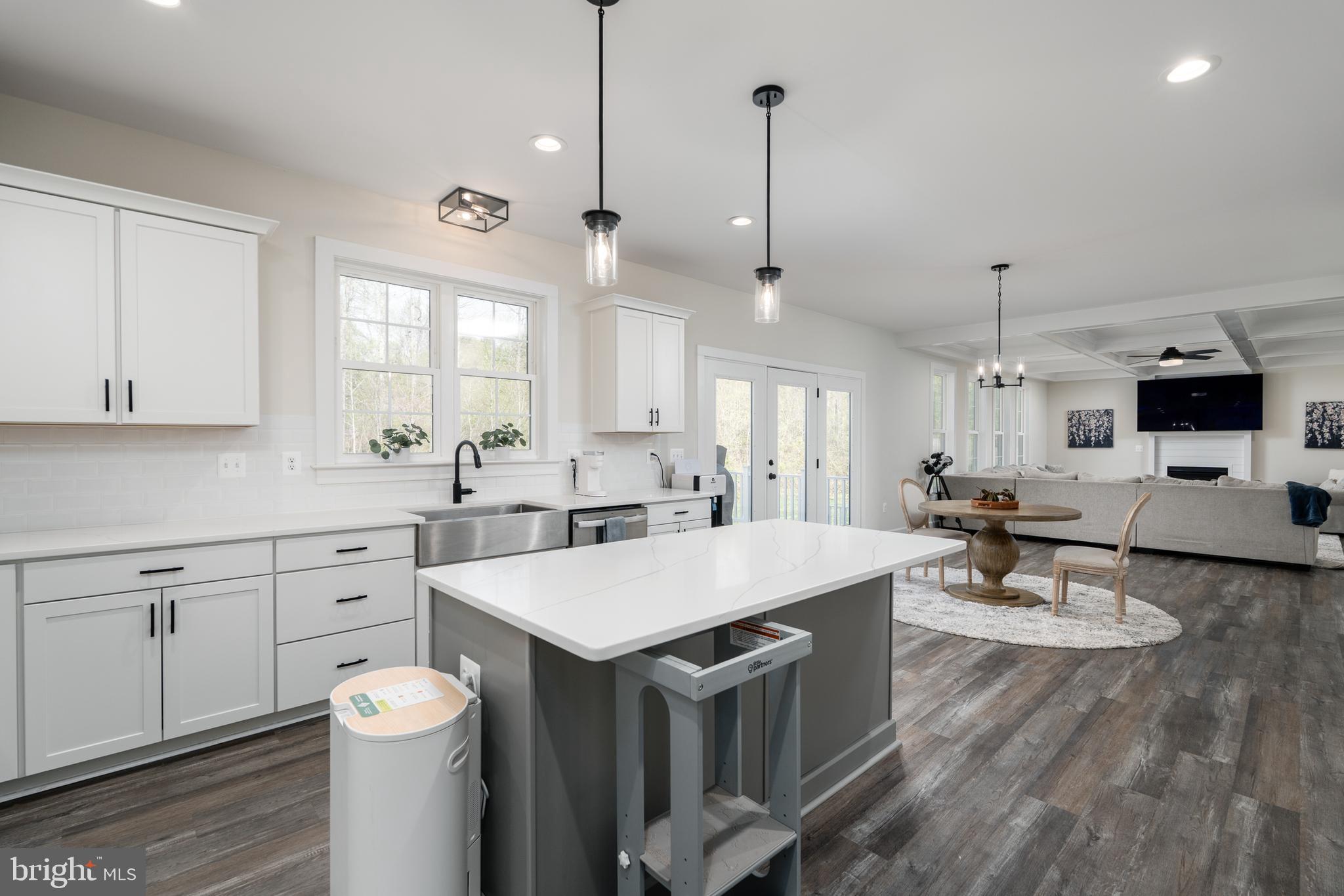 ELK CREEK LANDING - Residential