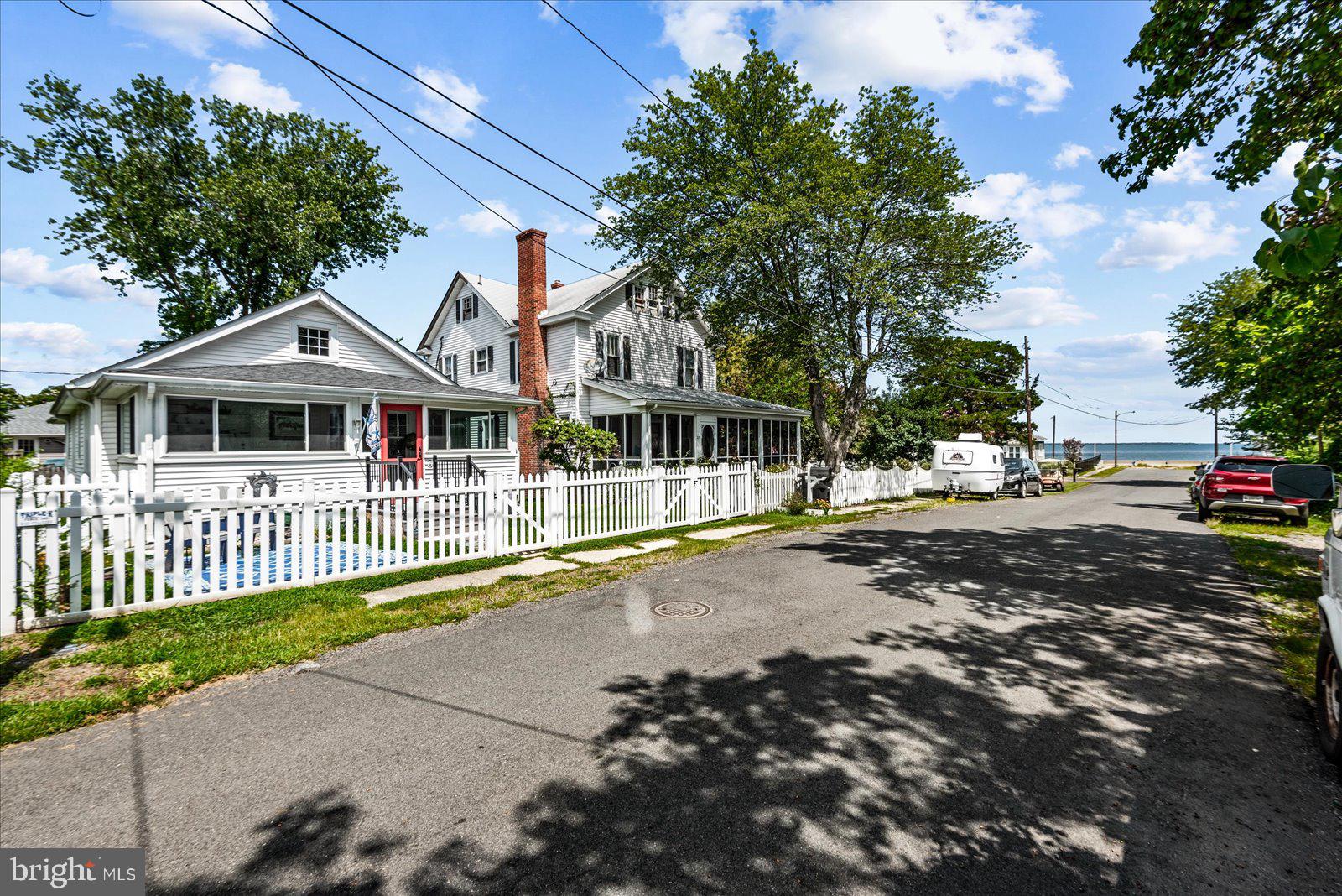 31 VIRGINIA AVENUE