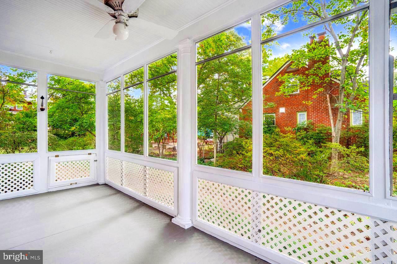 UNIVERSITY PARK - Residential