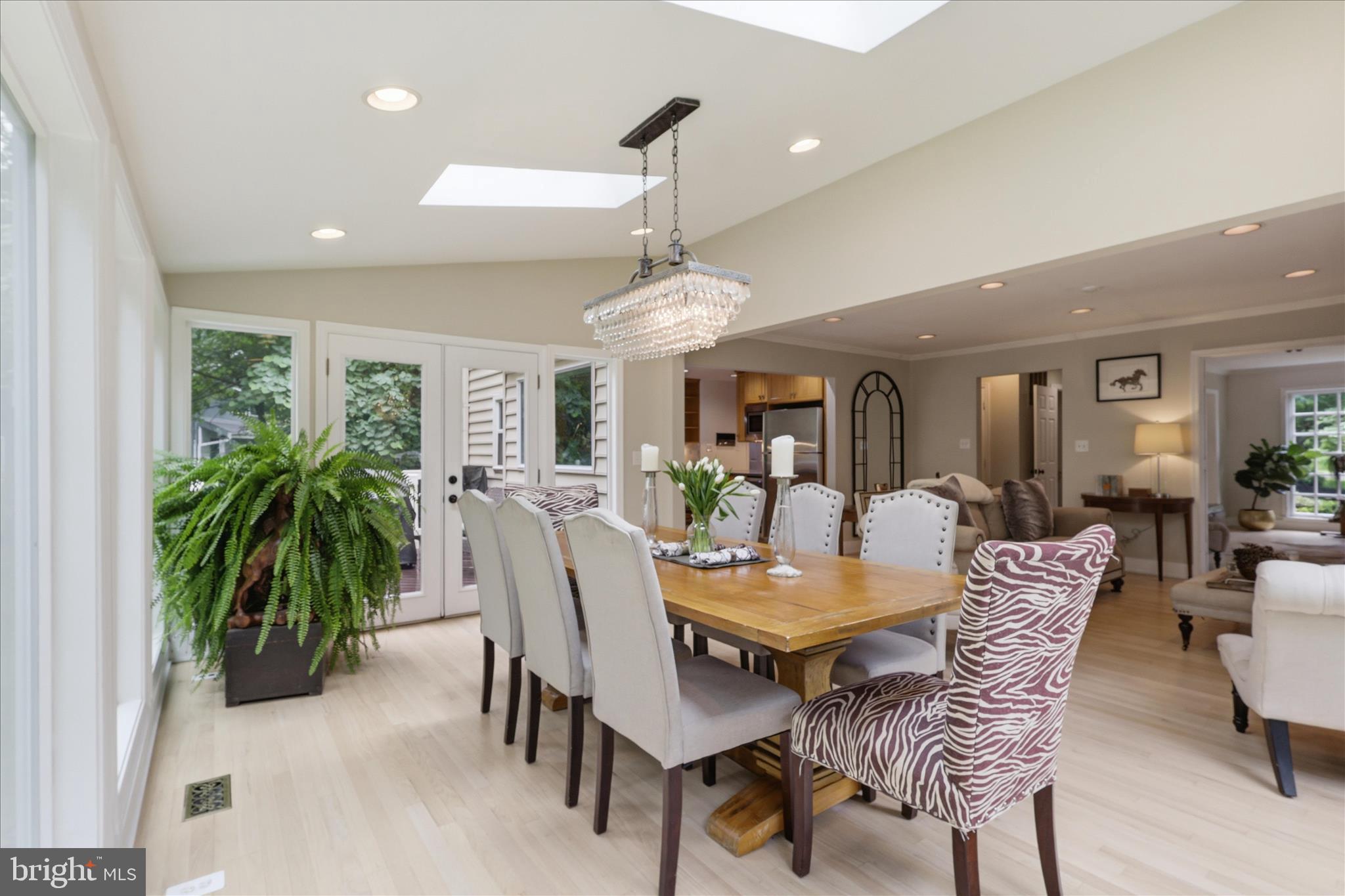 MILL RUN CROSSING - Residential