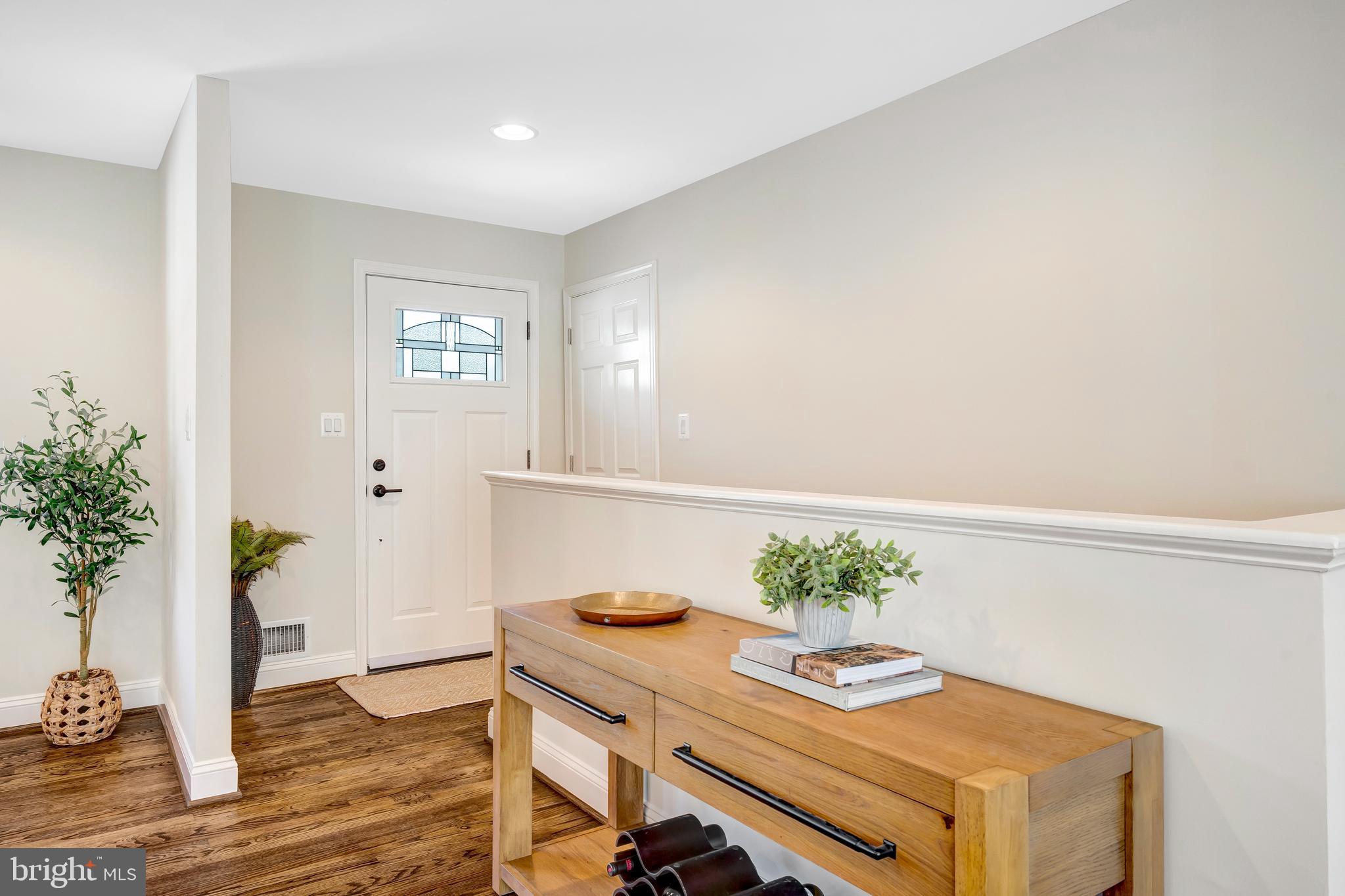 CANTERBURY WOODS - Residential