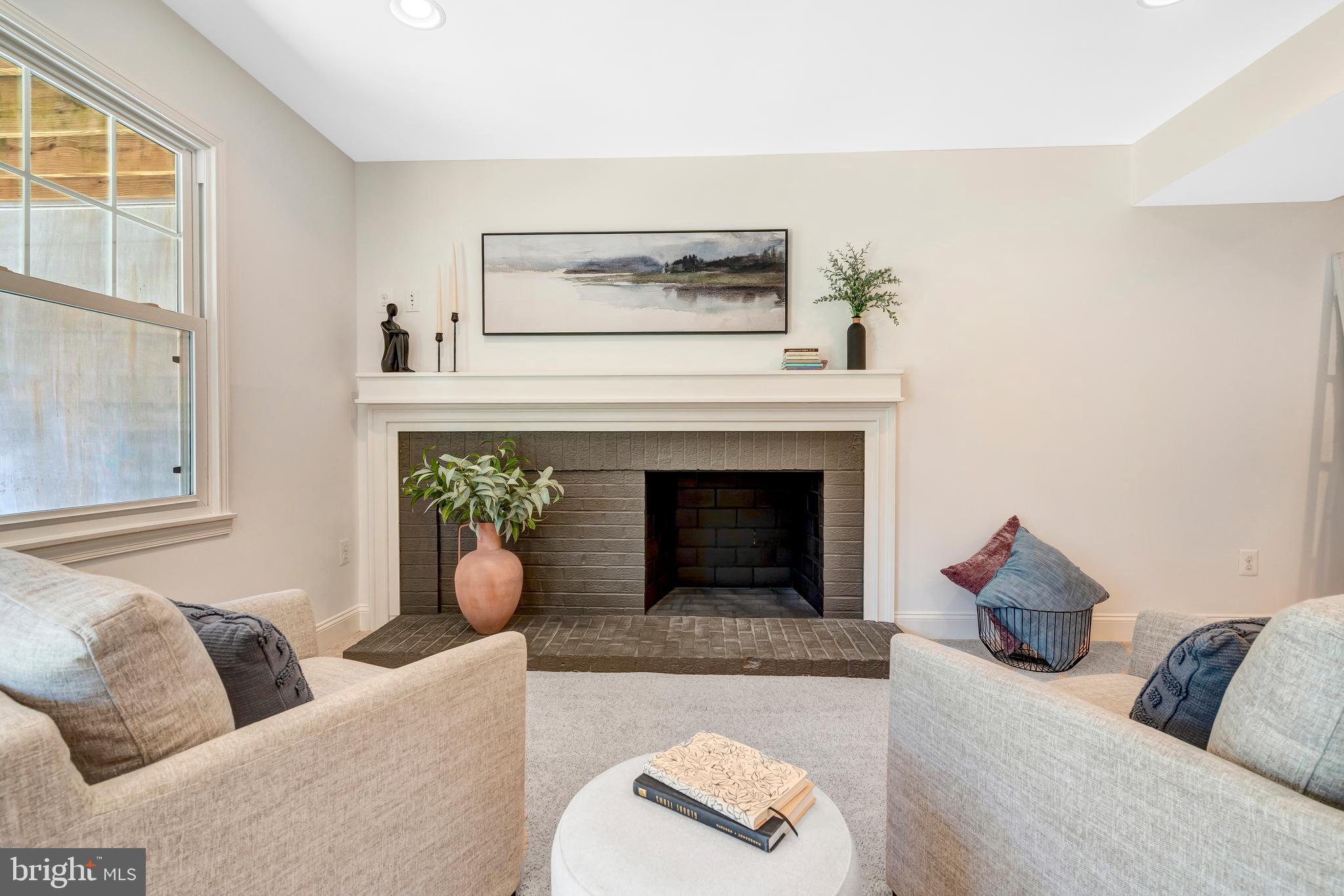 CANTERBURY WOODS - Residential