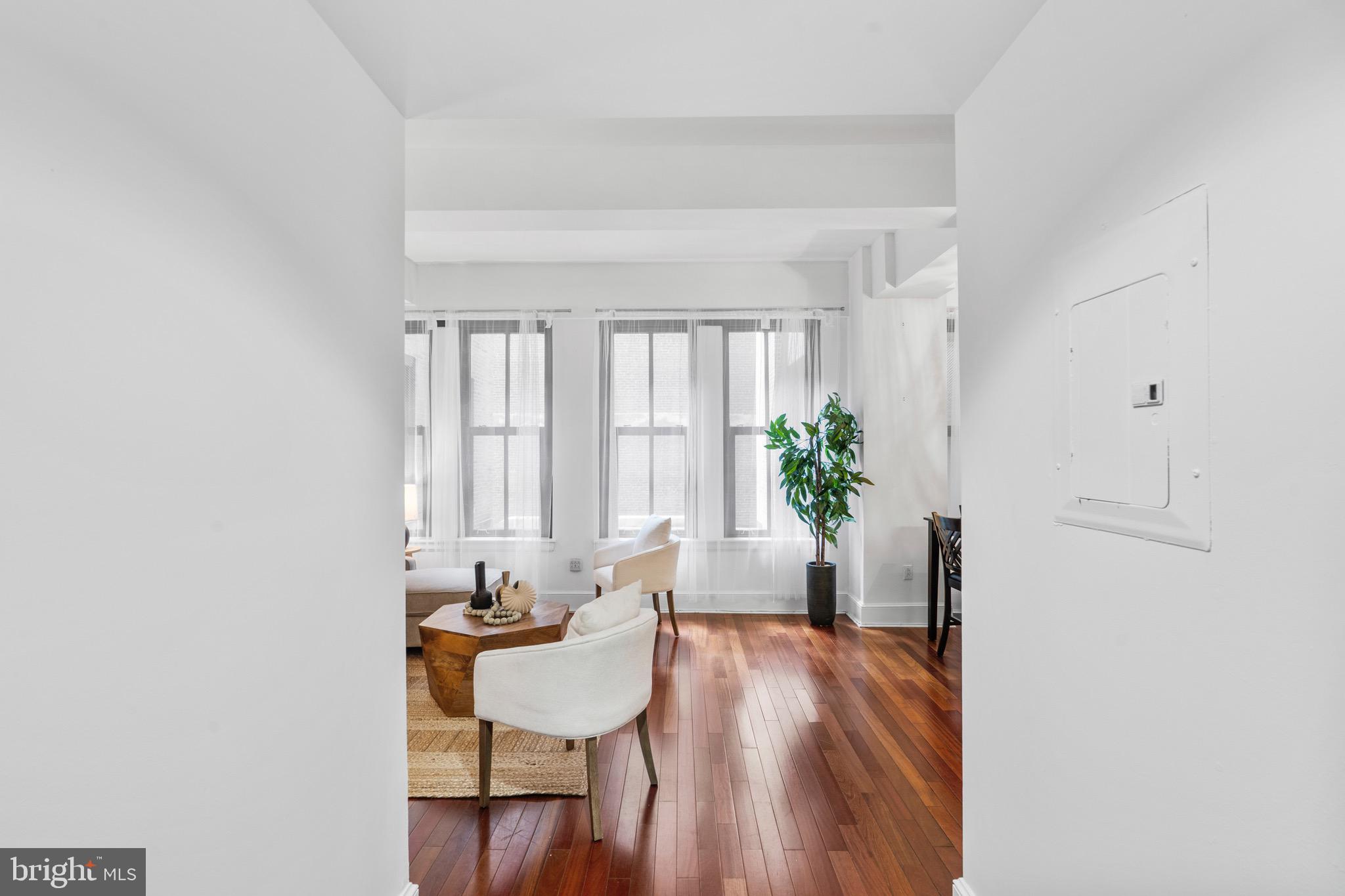 RITTENHOUSE SQUARE - Residential