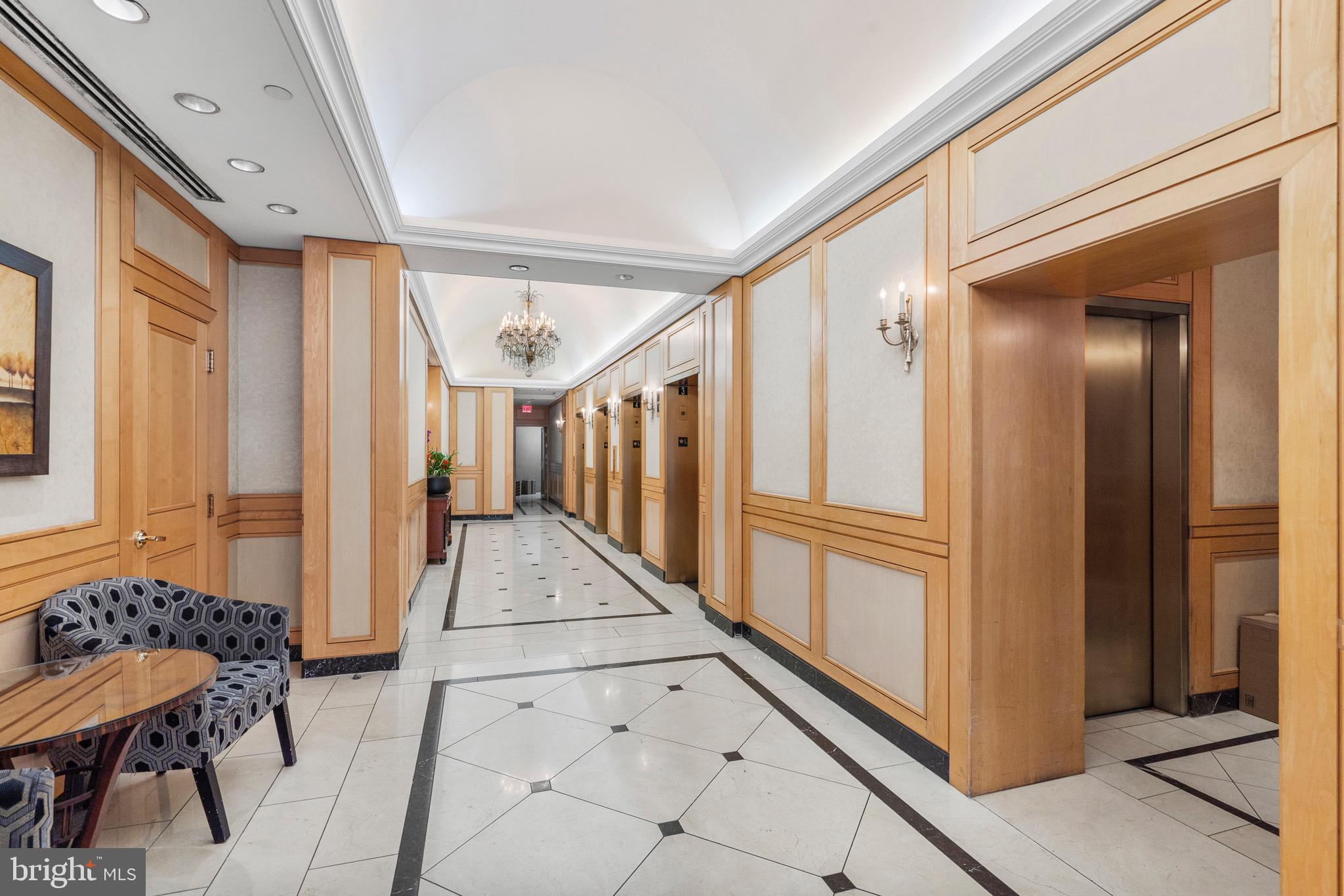 RITTENHOUSE SQUARE - Residential