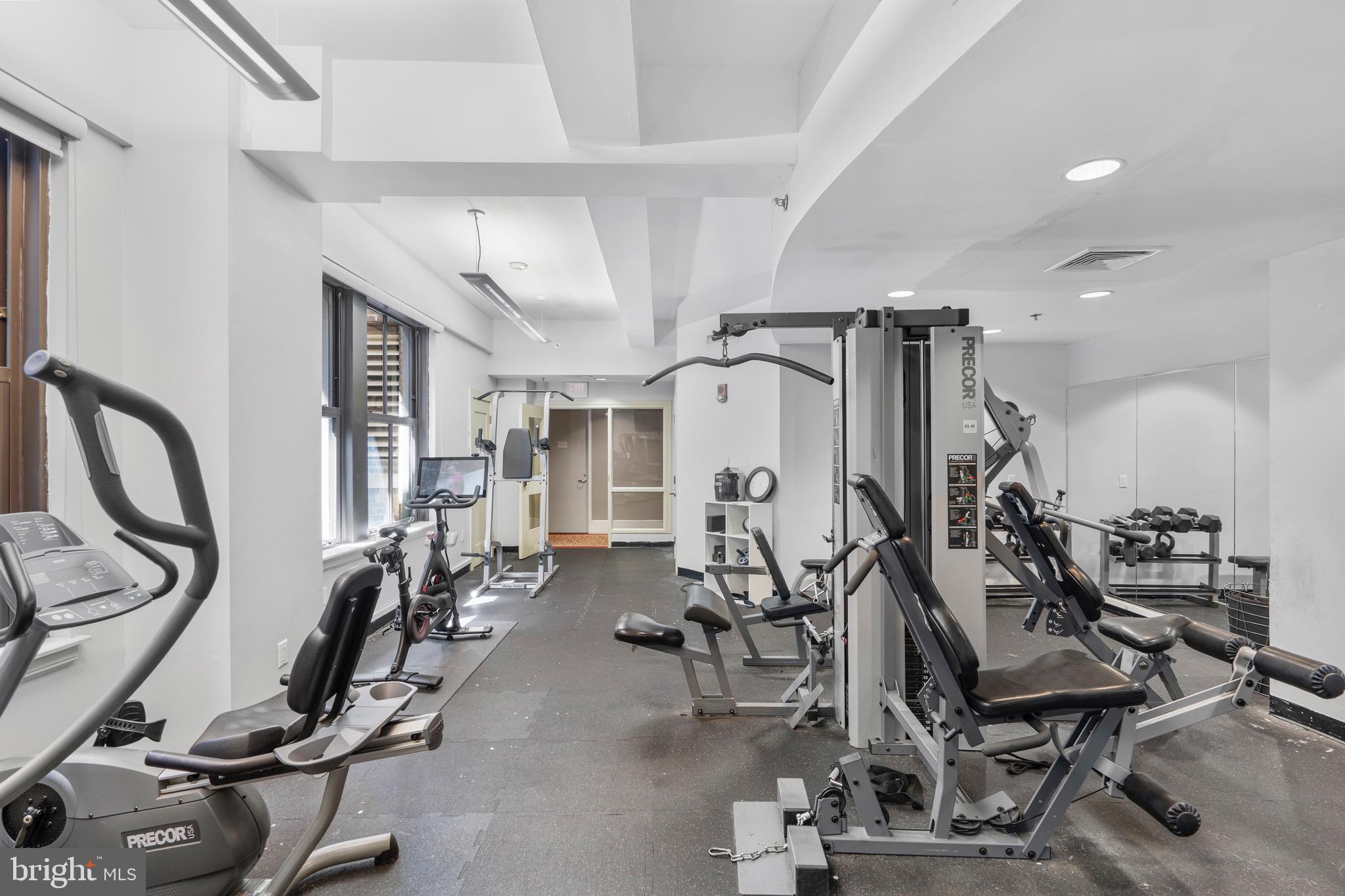 RITTENHOUSE SQUARE - Residential