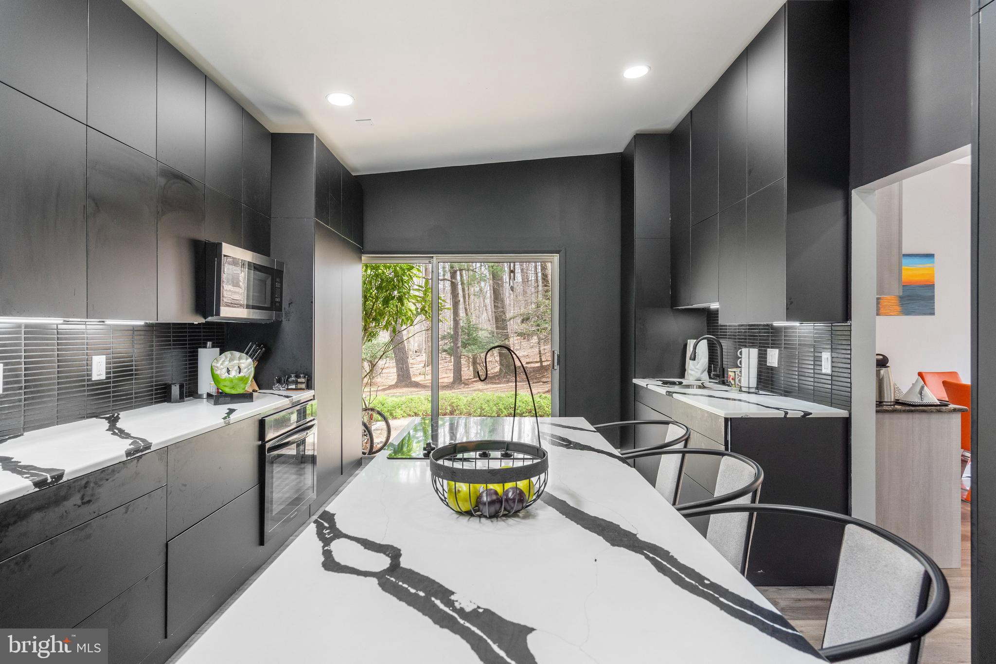 MIDFIELD - Residential