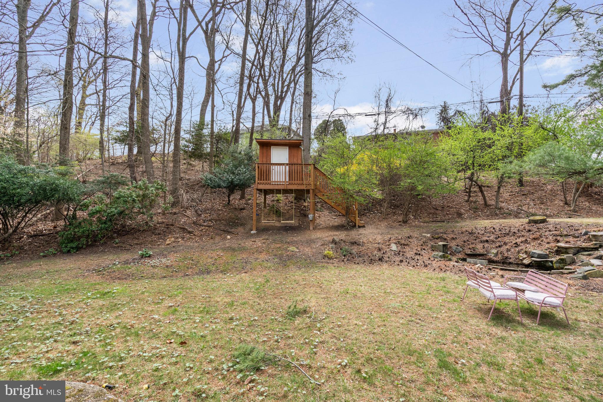 MIDFIELD - Residential