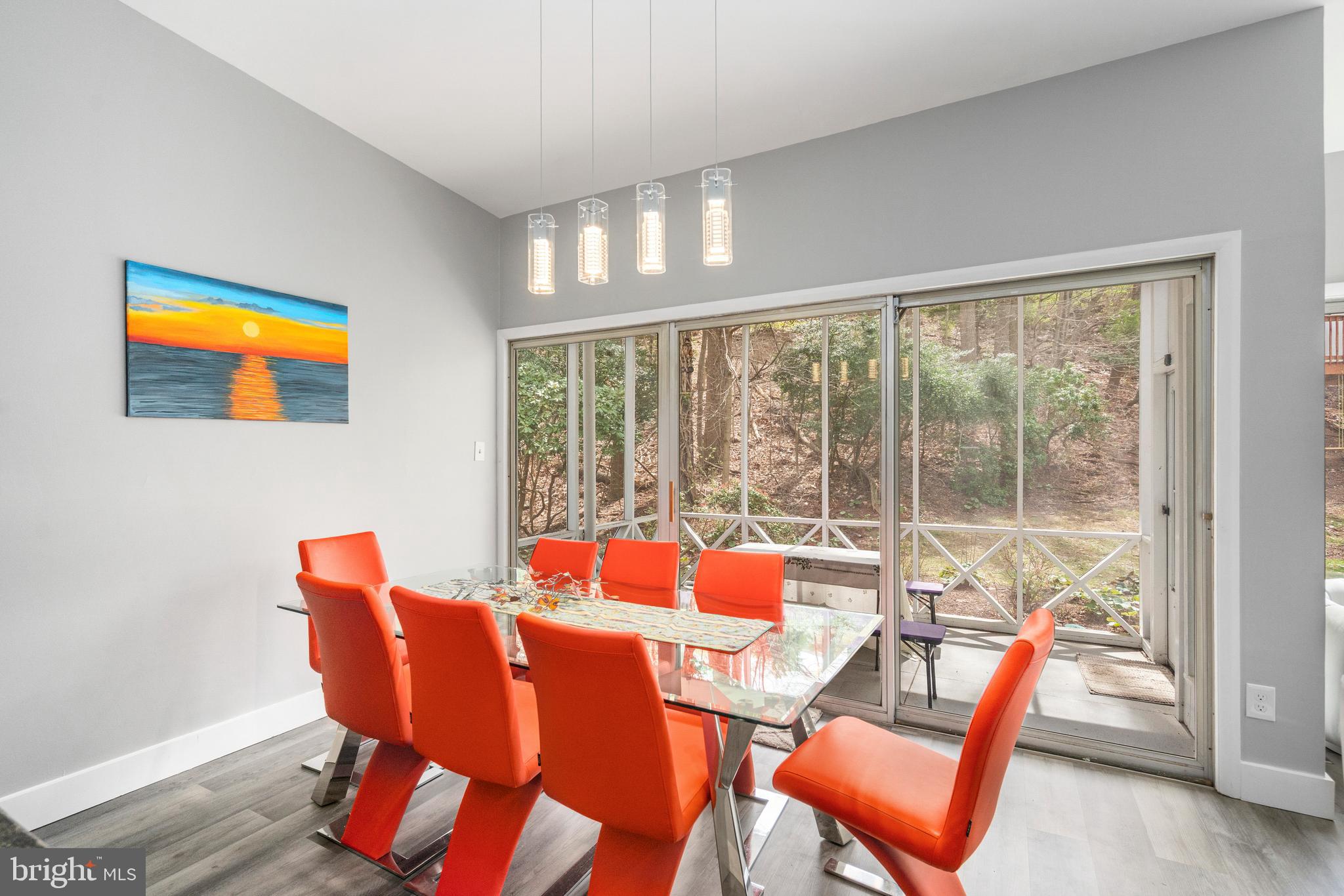 MIDFIELD - Residential