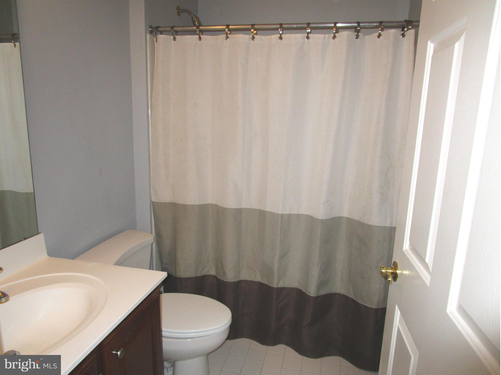 MAPLE RIDGE - Residential Lease