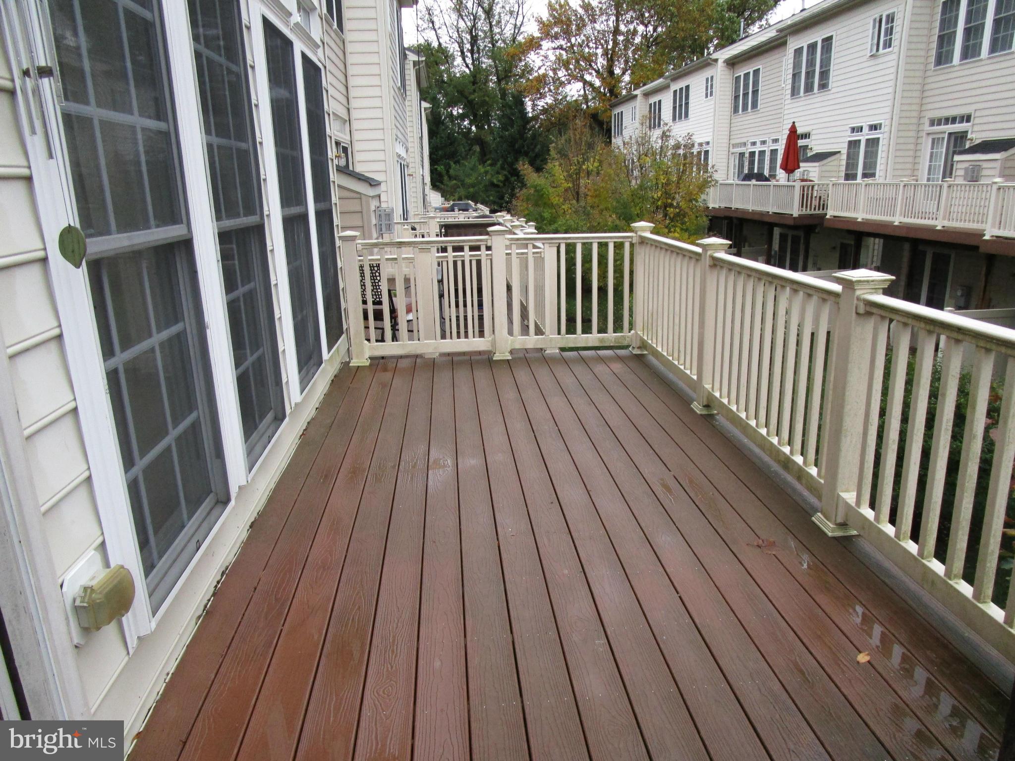 MAPLE RIDGE - Residential Lease