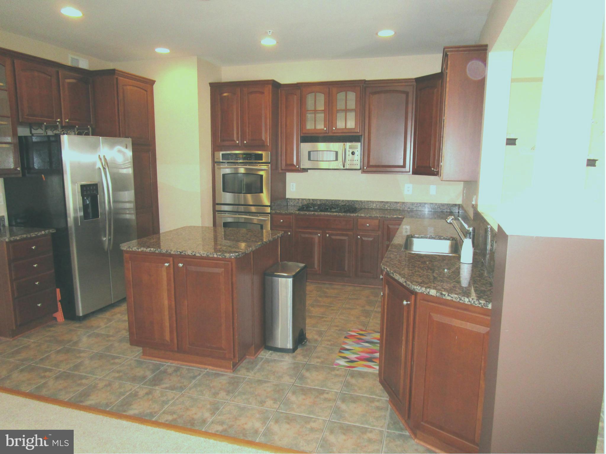 MAPLE RIDGE - Residential Lease