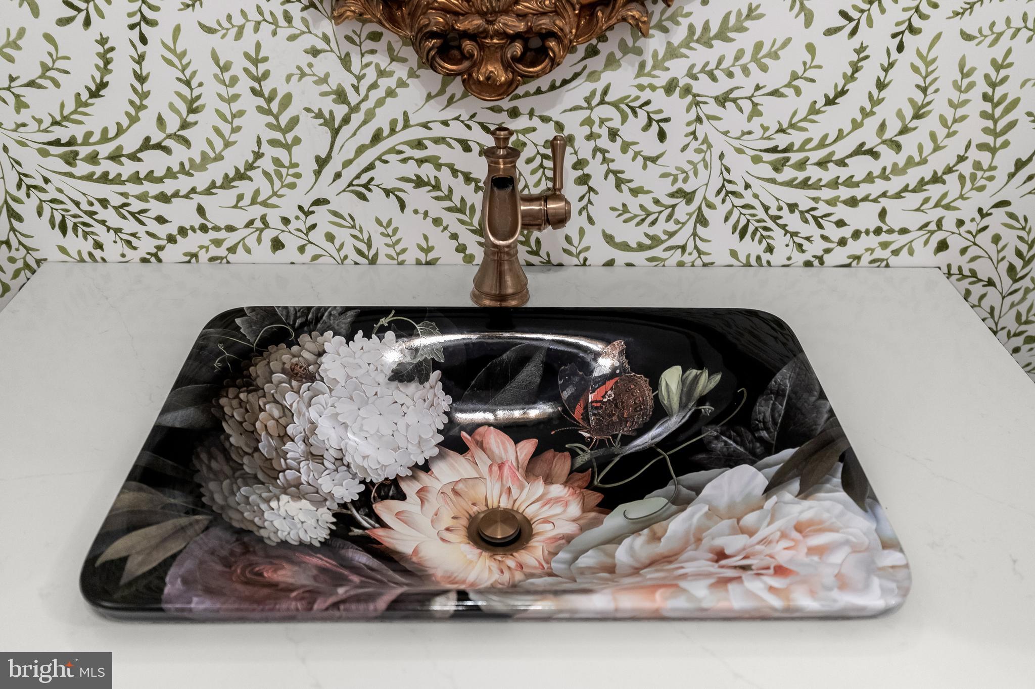 GIBSON ISLAND - Residential