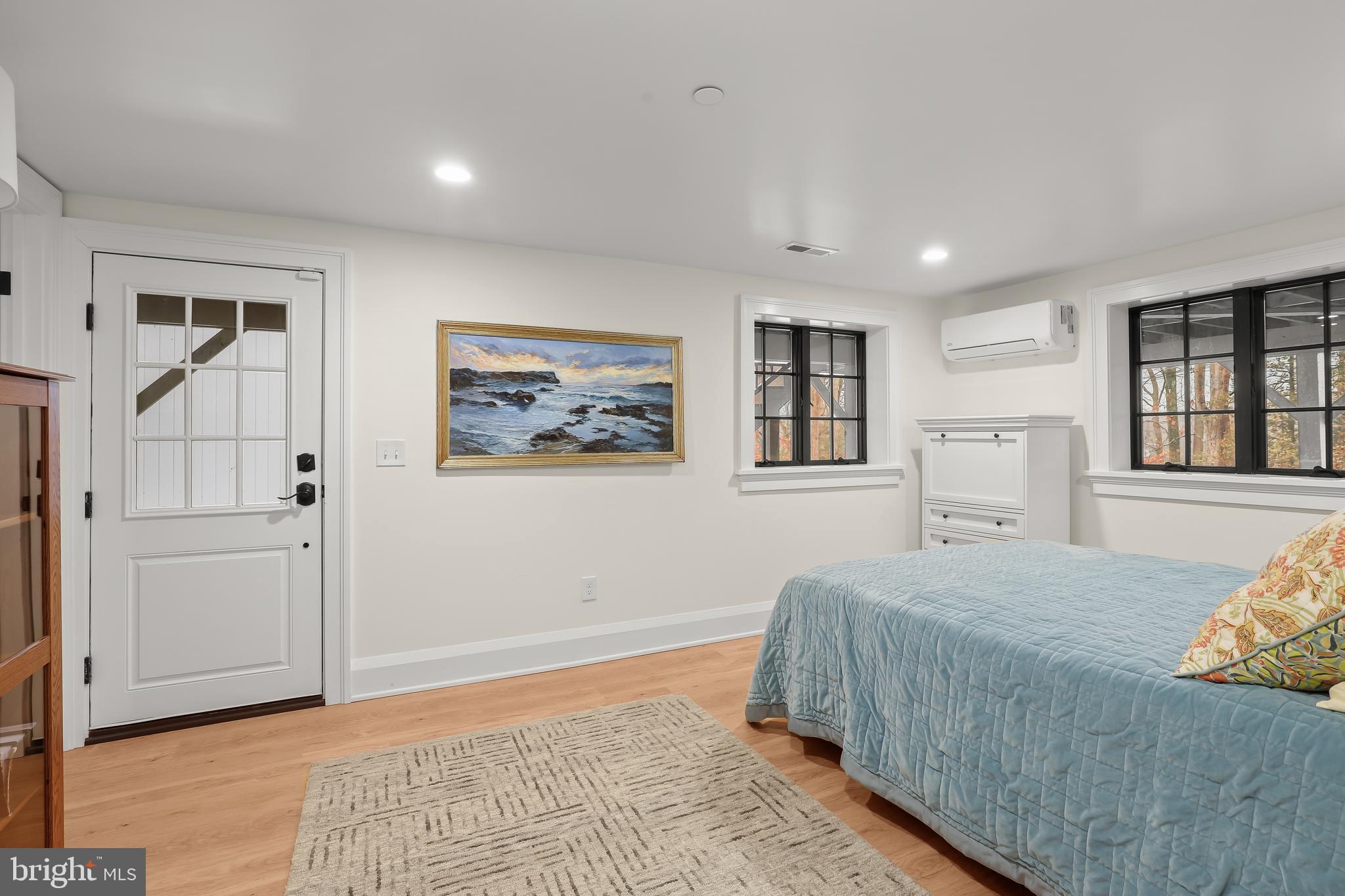 GIBSON ISLAND - Residential