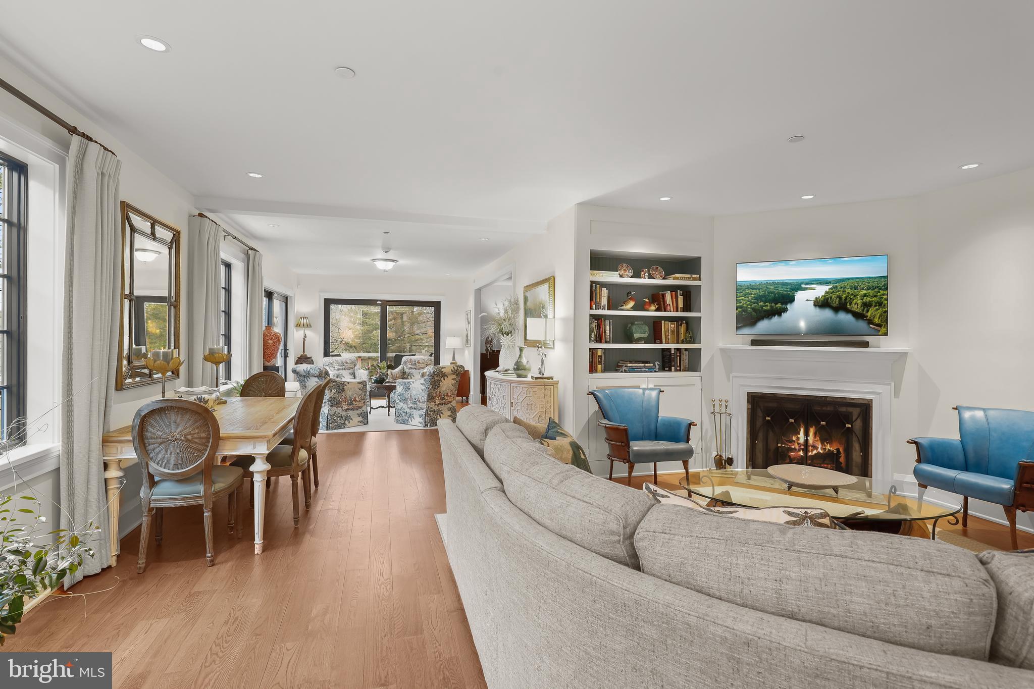 GIBSON ISLAND - Residential