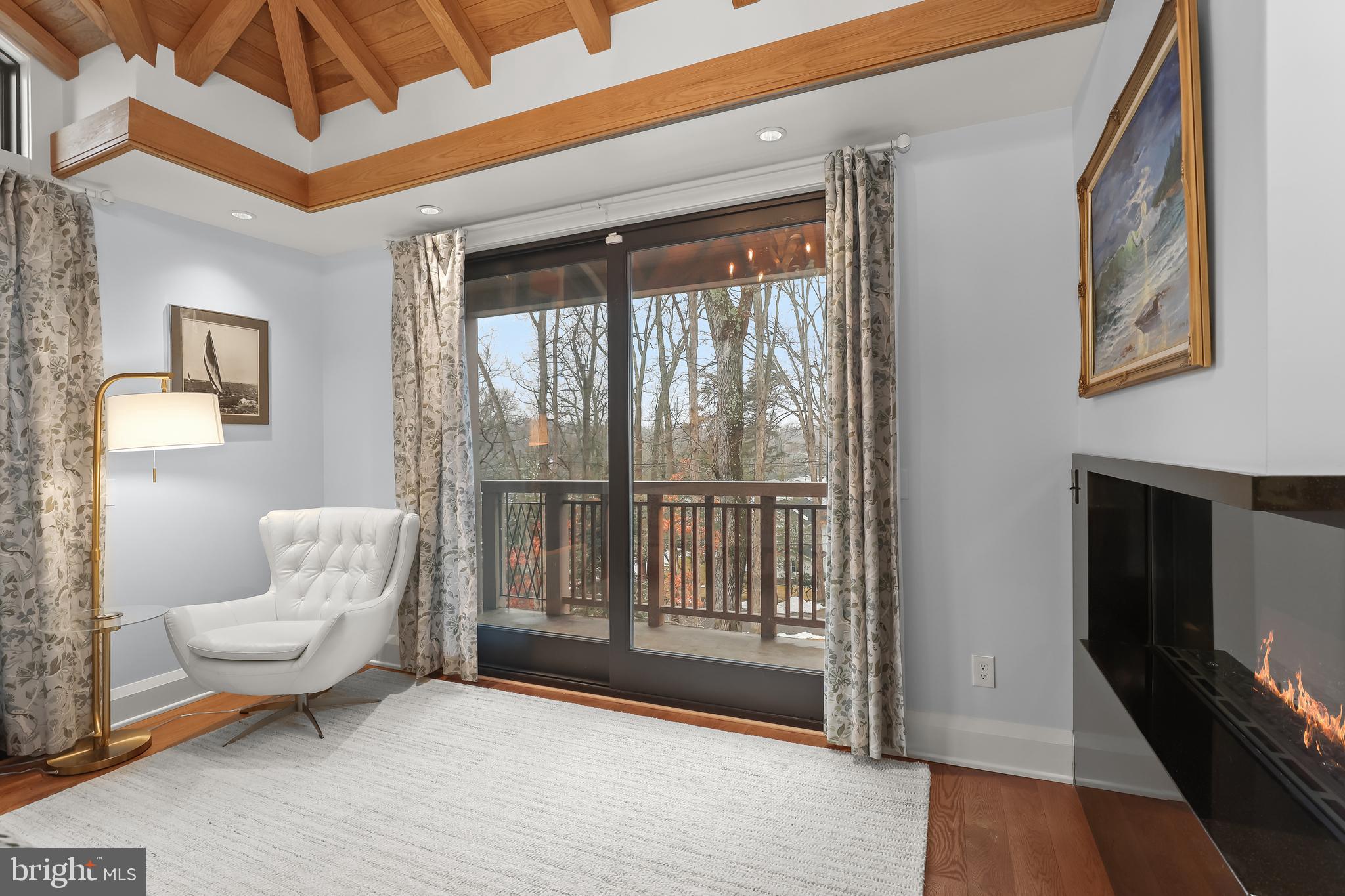 GIBSON ISLAND - Residential