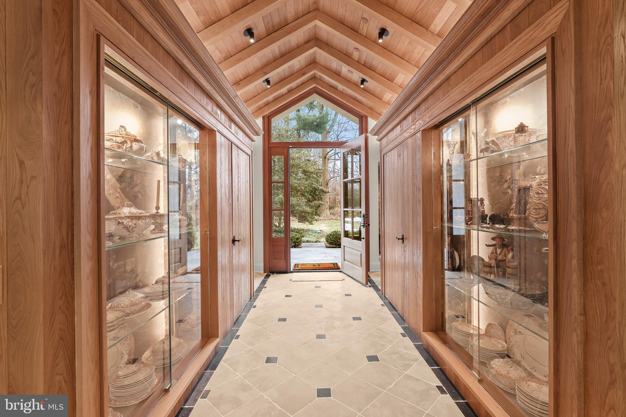 GIBSON ISLAND - Residential