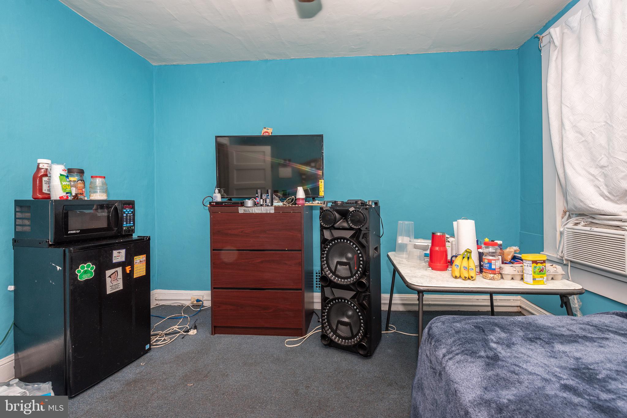 HIGHLANDTOWN - Residential