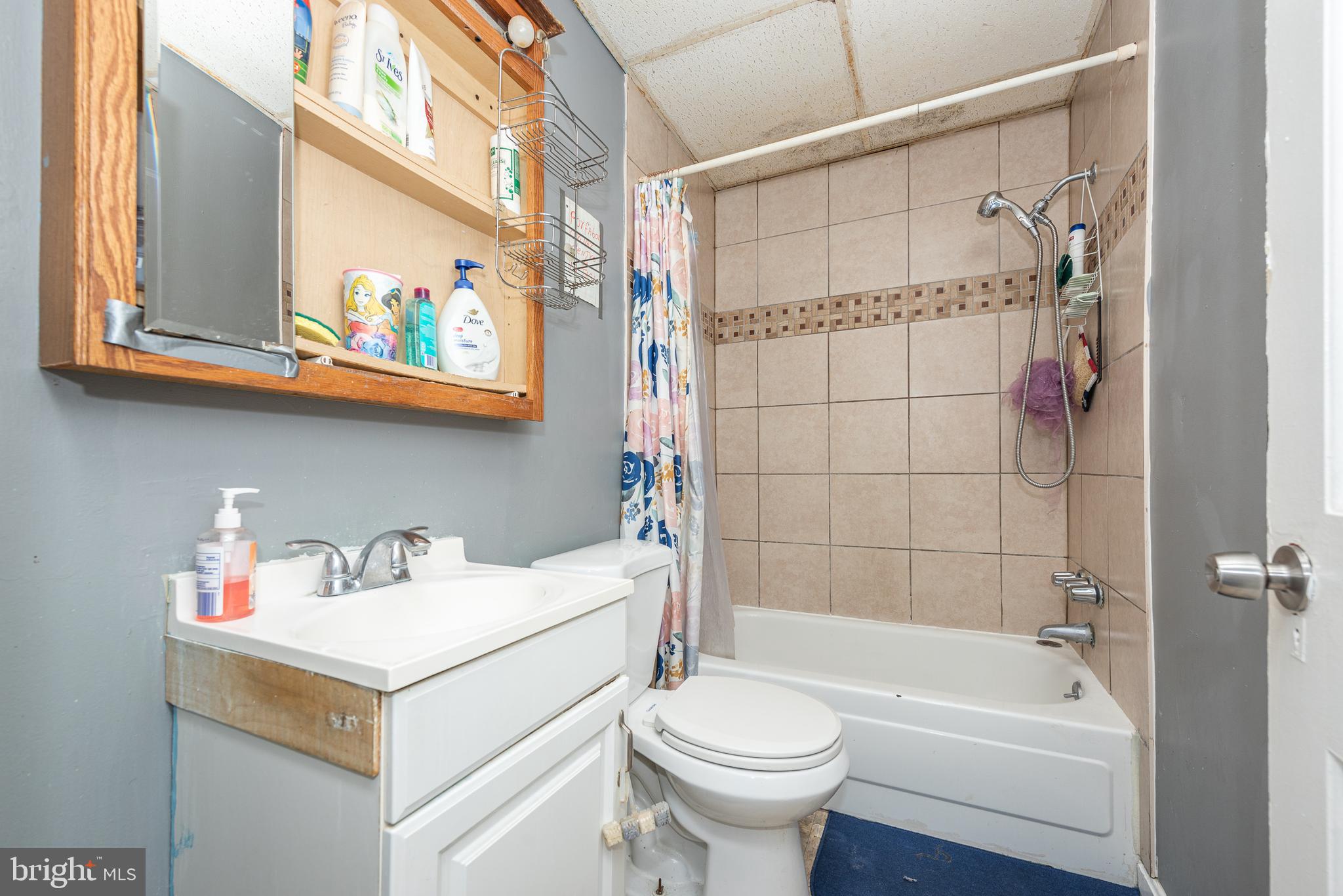 HIGHLANDTOWN - Residential