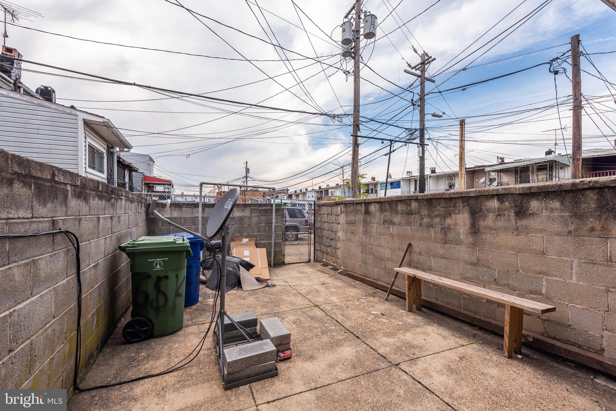 HIGHLANDTOWN - Residential