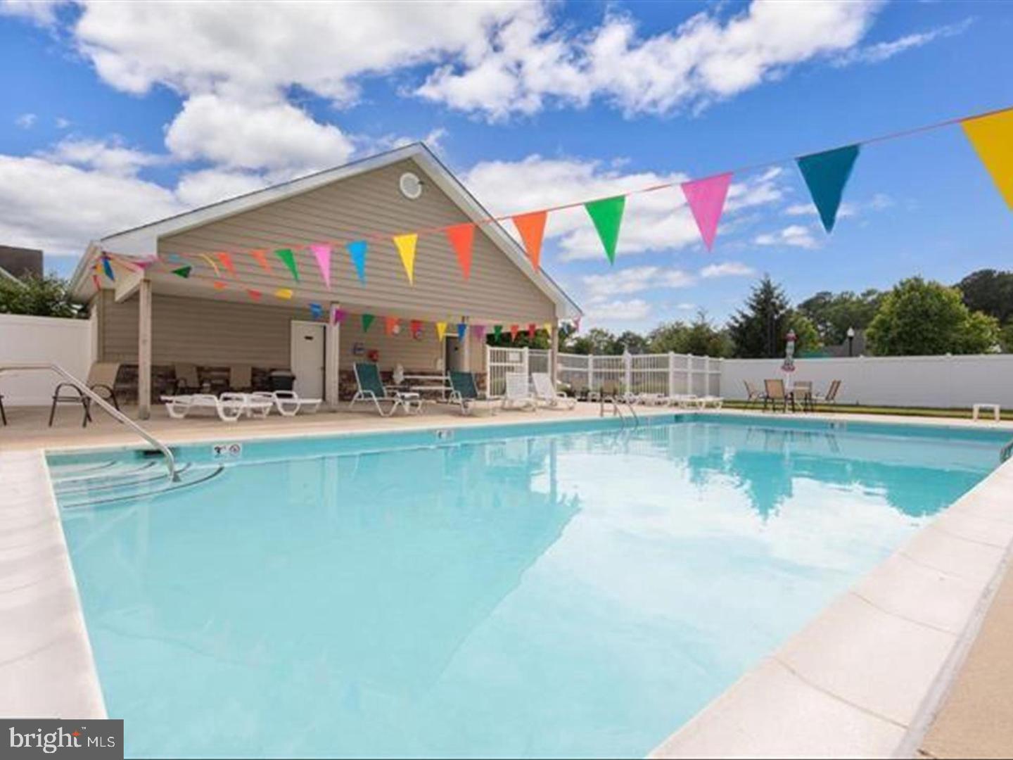 VILLAS AT CEDAR COVE - Residential