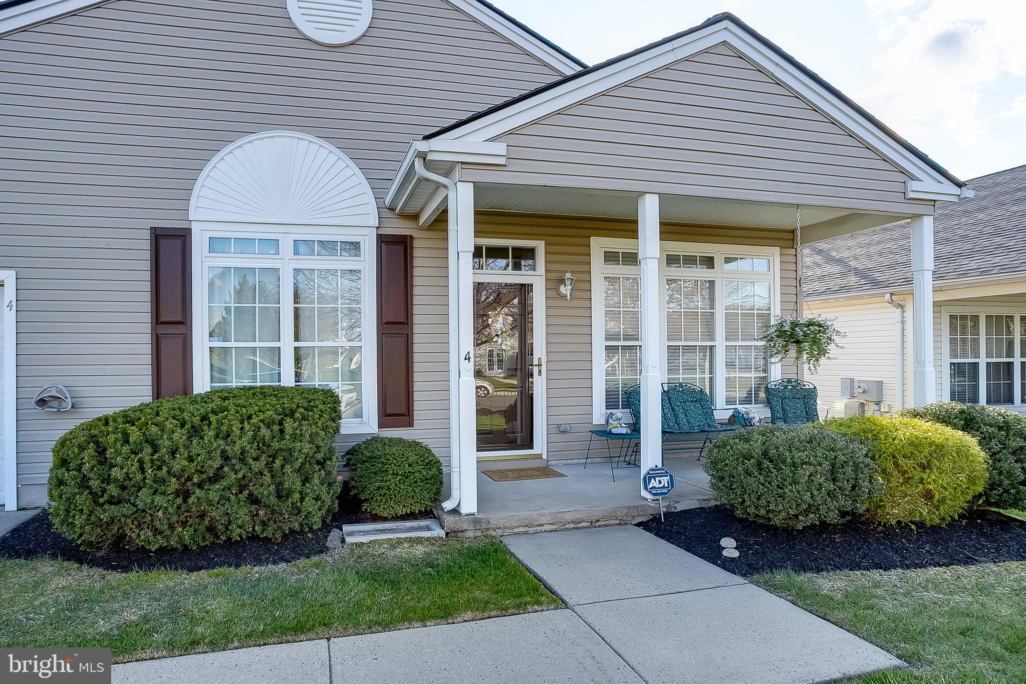 4 MONTCLAIR AVENUE