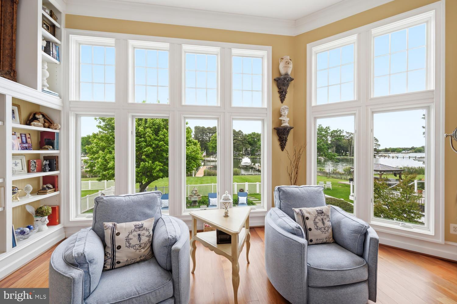 HARBOR VIEW - Residential