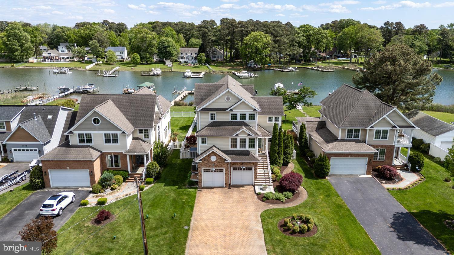 HARBOR VIEW - Residential