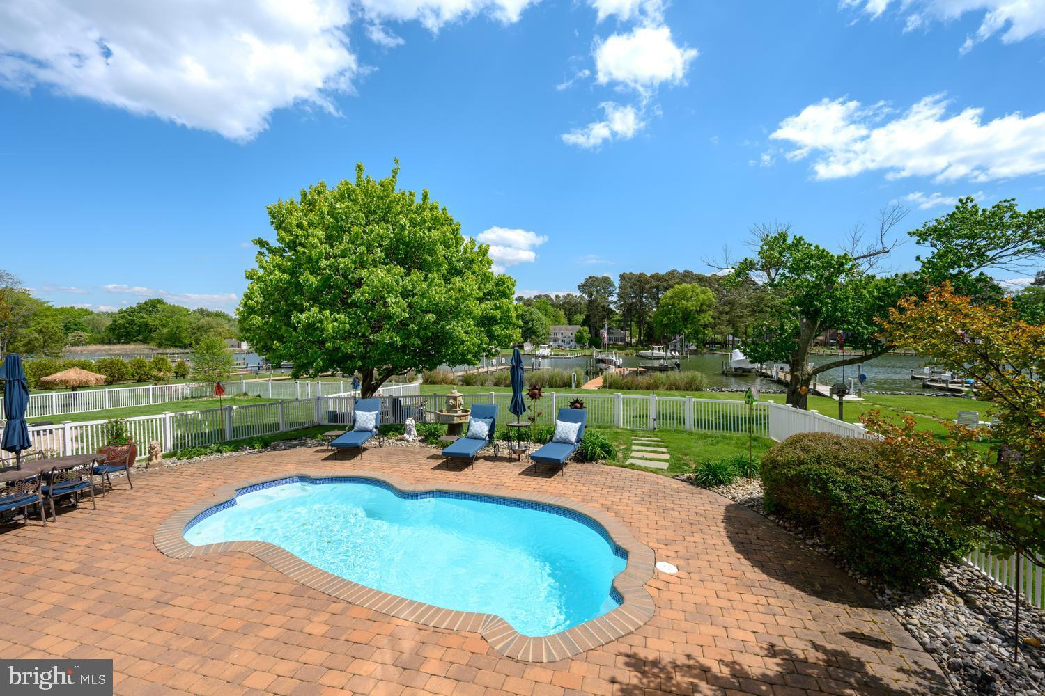 HARBOR VIEW - Residential