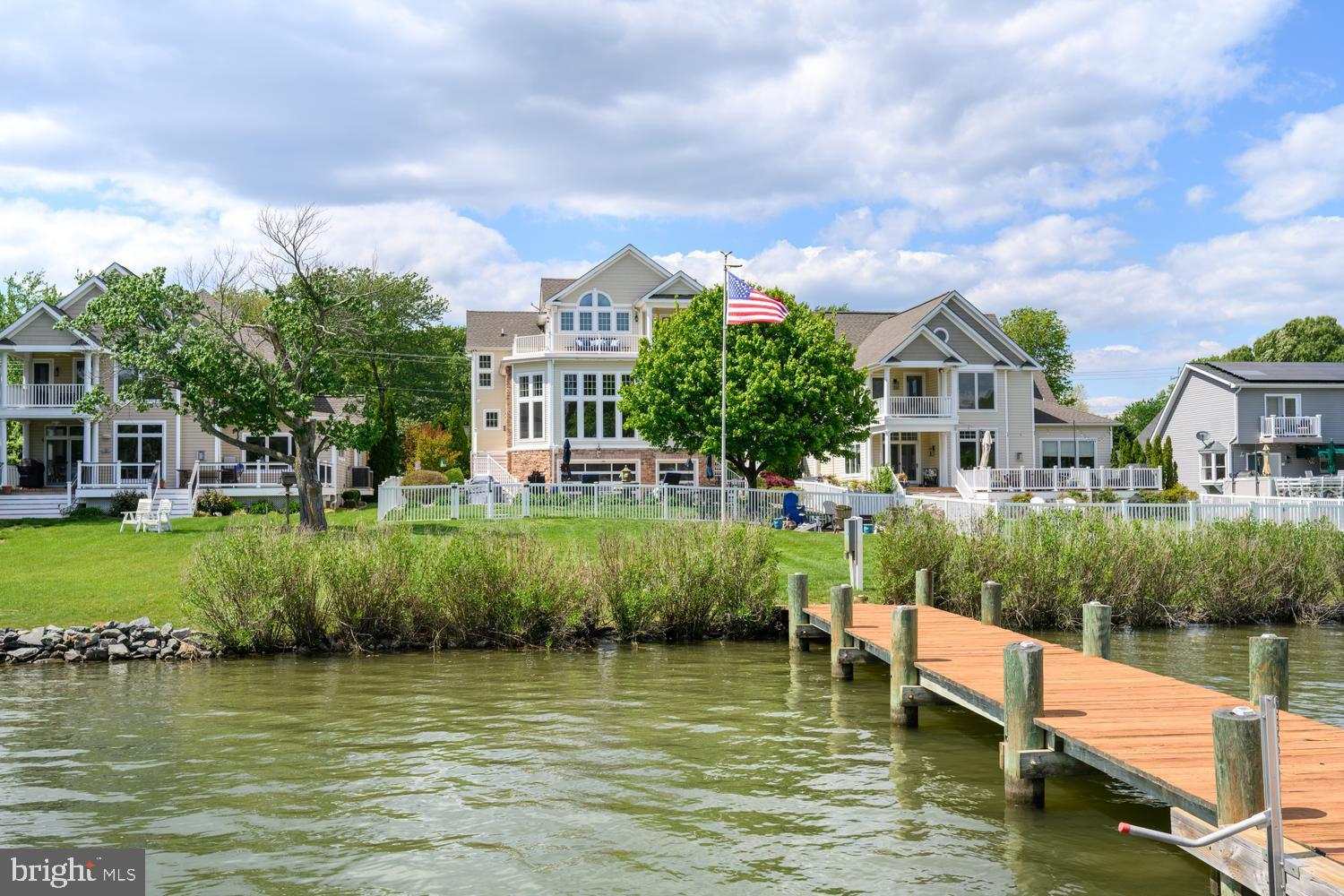 HARBOR VIEW - Residential