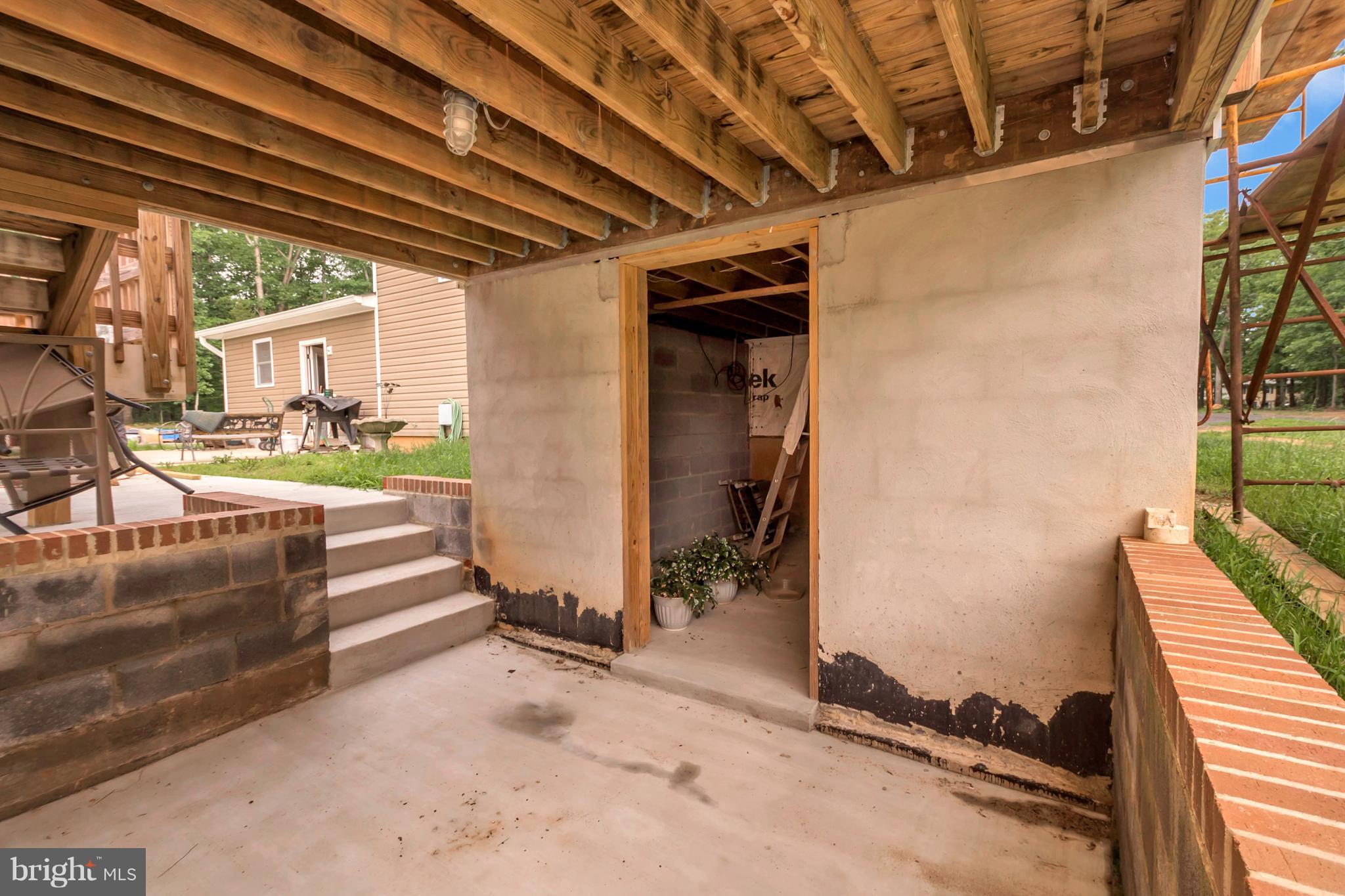 BATTLEFIELD ESTATES - Residential